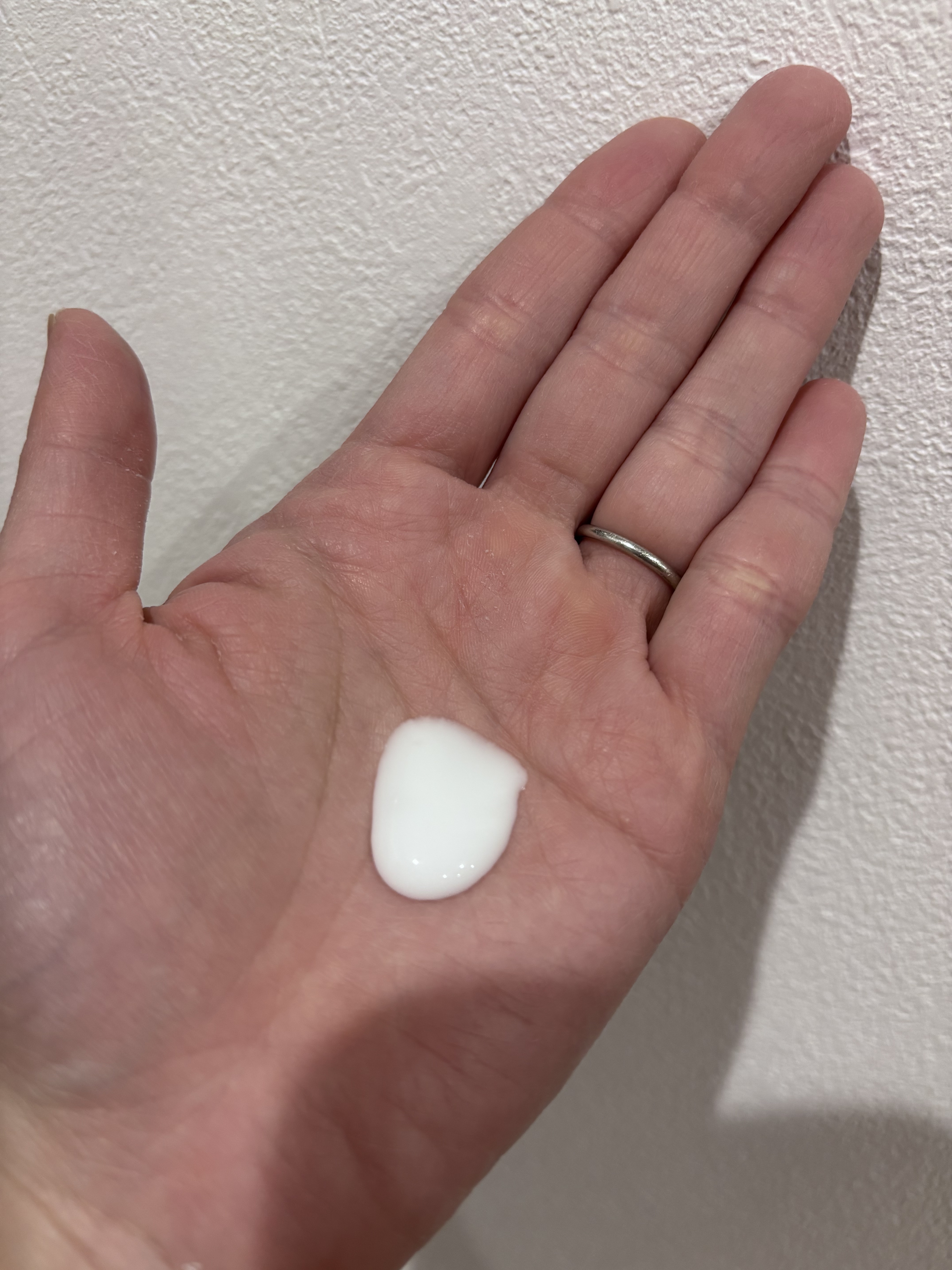 リスブラン マイルド エマルジョン/リスブラン/乳液を使ったクチコミ（2枚目）