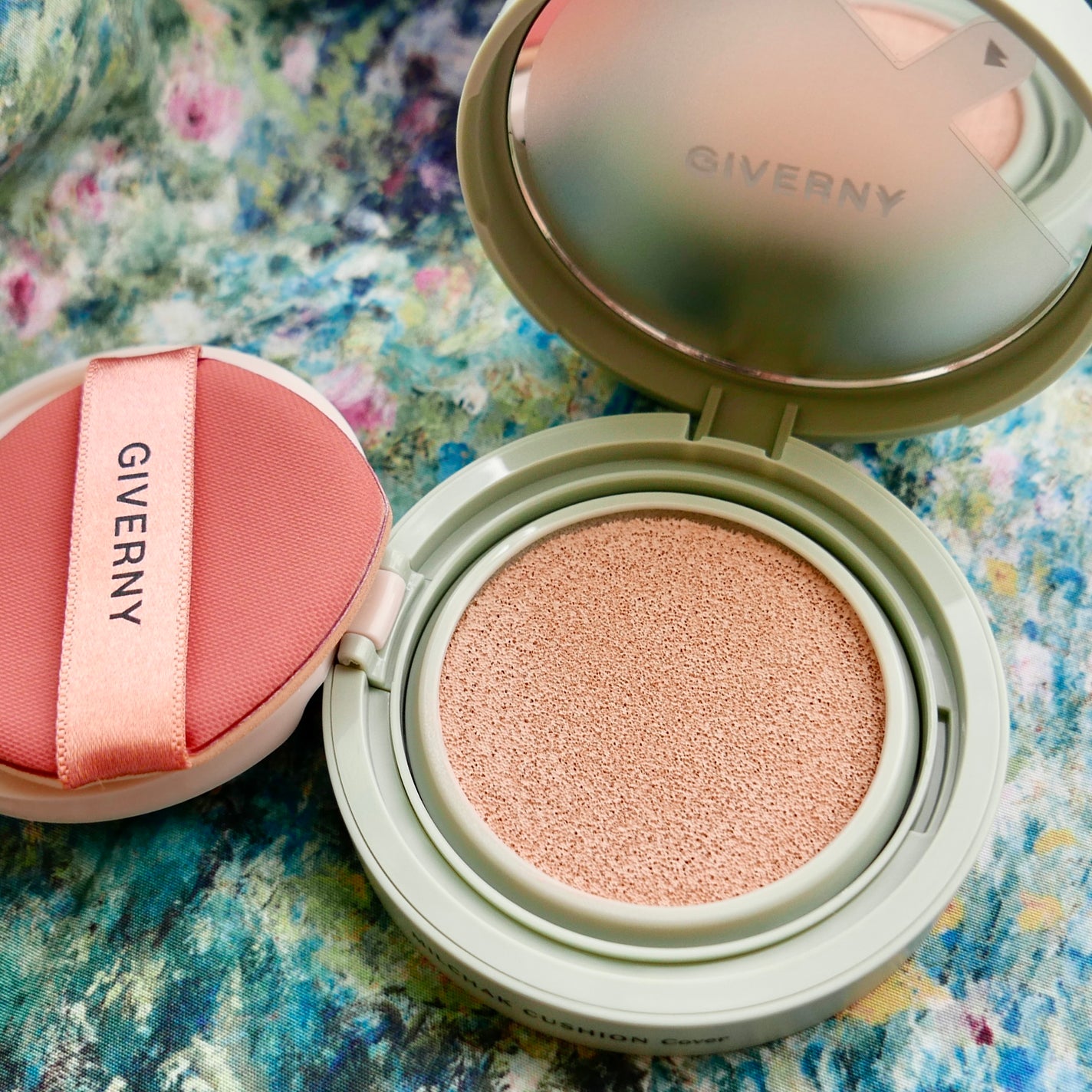 ジヴェルニー 密着カバークッション/GIVERNY/クッションファンデーションを使ったクチコミ(3枚目)