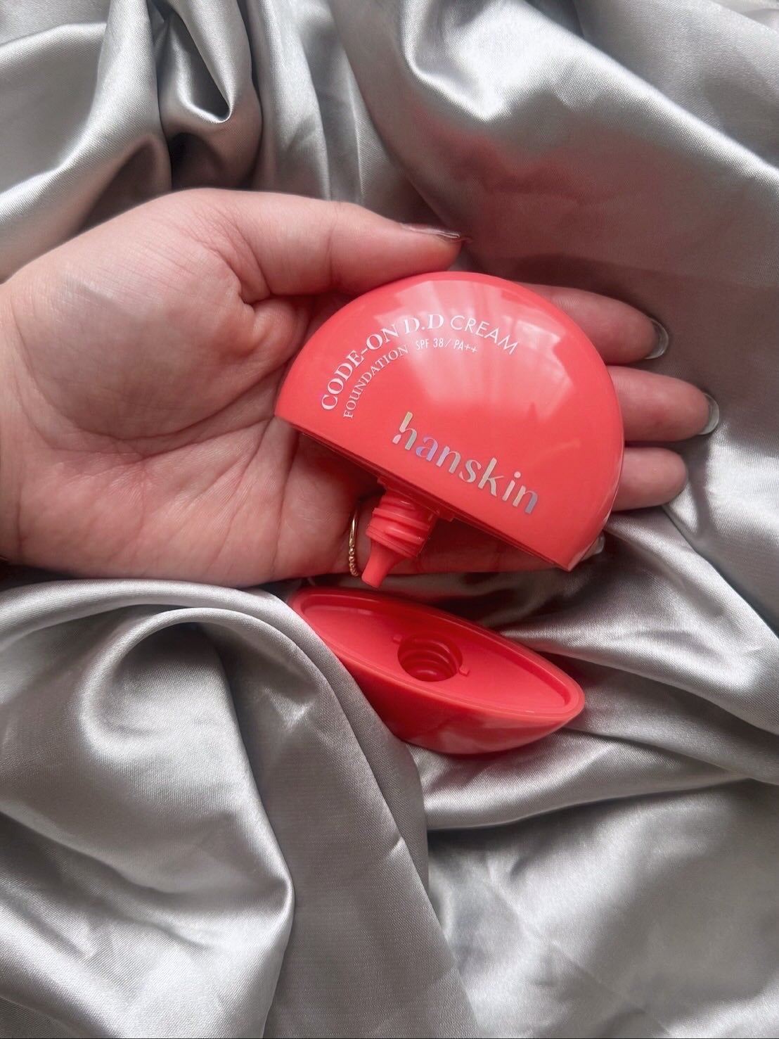 CODEON DDクリームファンデーション/ハンスキン/クリーム・エマルジョンファンデーションを使ったクチコミ(3枚目)