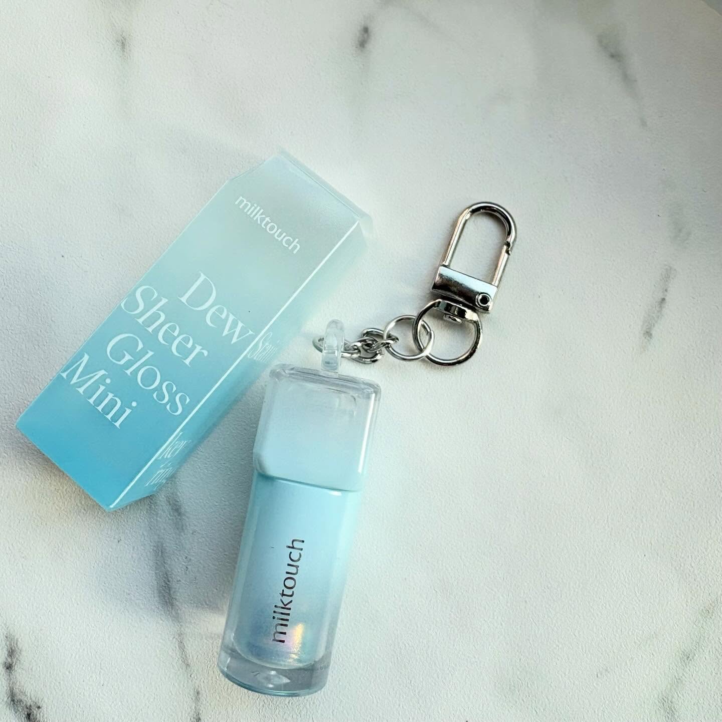 デューステインシアーオーロラグロス/Milk Touch/リップグロスを使ったクチコミ（1枚目）