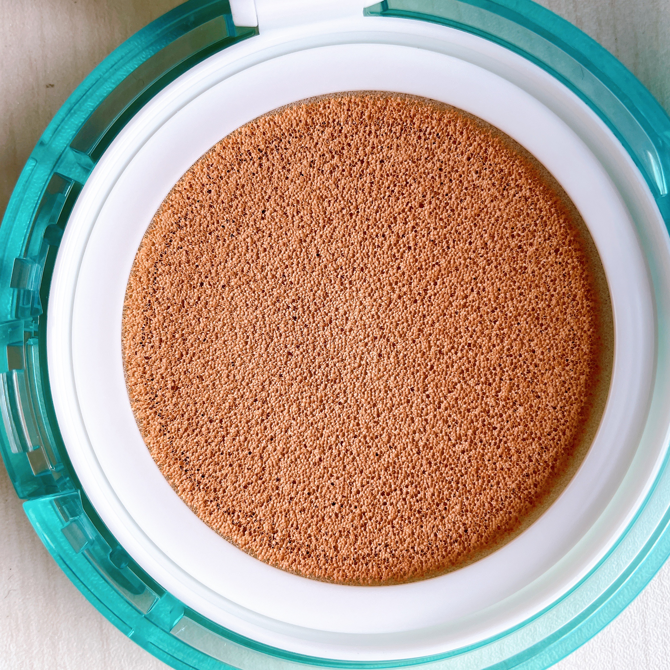 クリアデイリークッション/By ttt./クッションファンデーションを使ったクチコミ（3枚目）