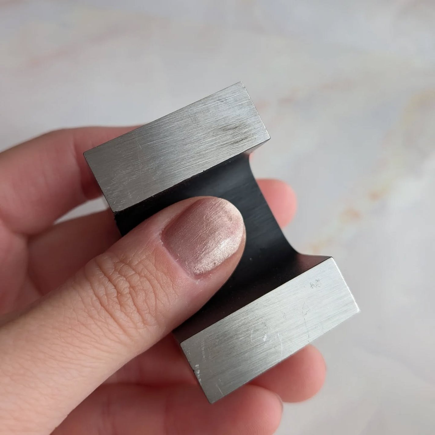 水光マグネットポリッシュ/FINGER SUIT/マニキュアを使ったクチコミ(5枚目)