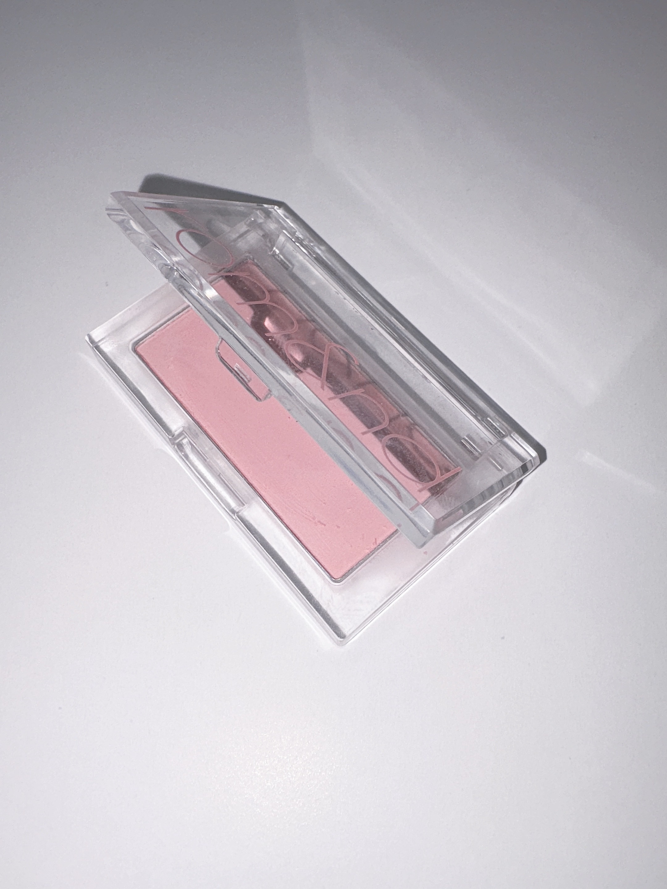 ベターザンチーク/rom&nd/パウダーチークを使ったクチコミ（2枚目）