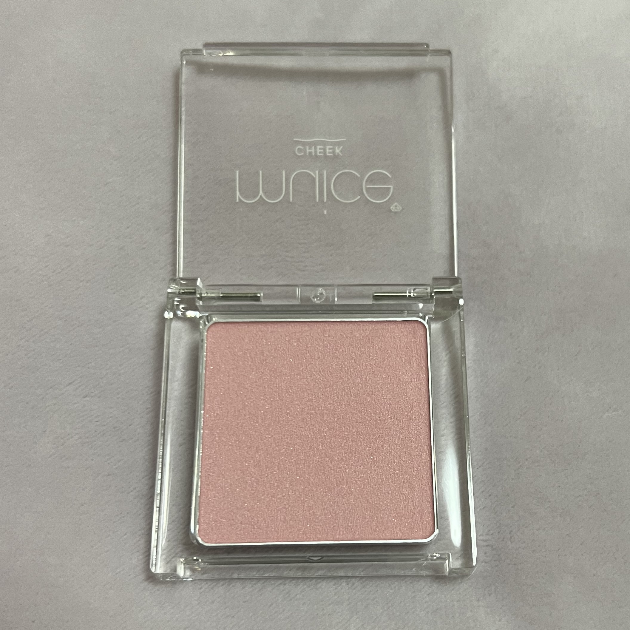 ぽわんチーク 04 ピュアミルティーピンク(旧：SP01 ピュアミルティーピンク)/muice/パウダーチークを使ったクチコミ（2枚目）