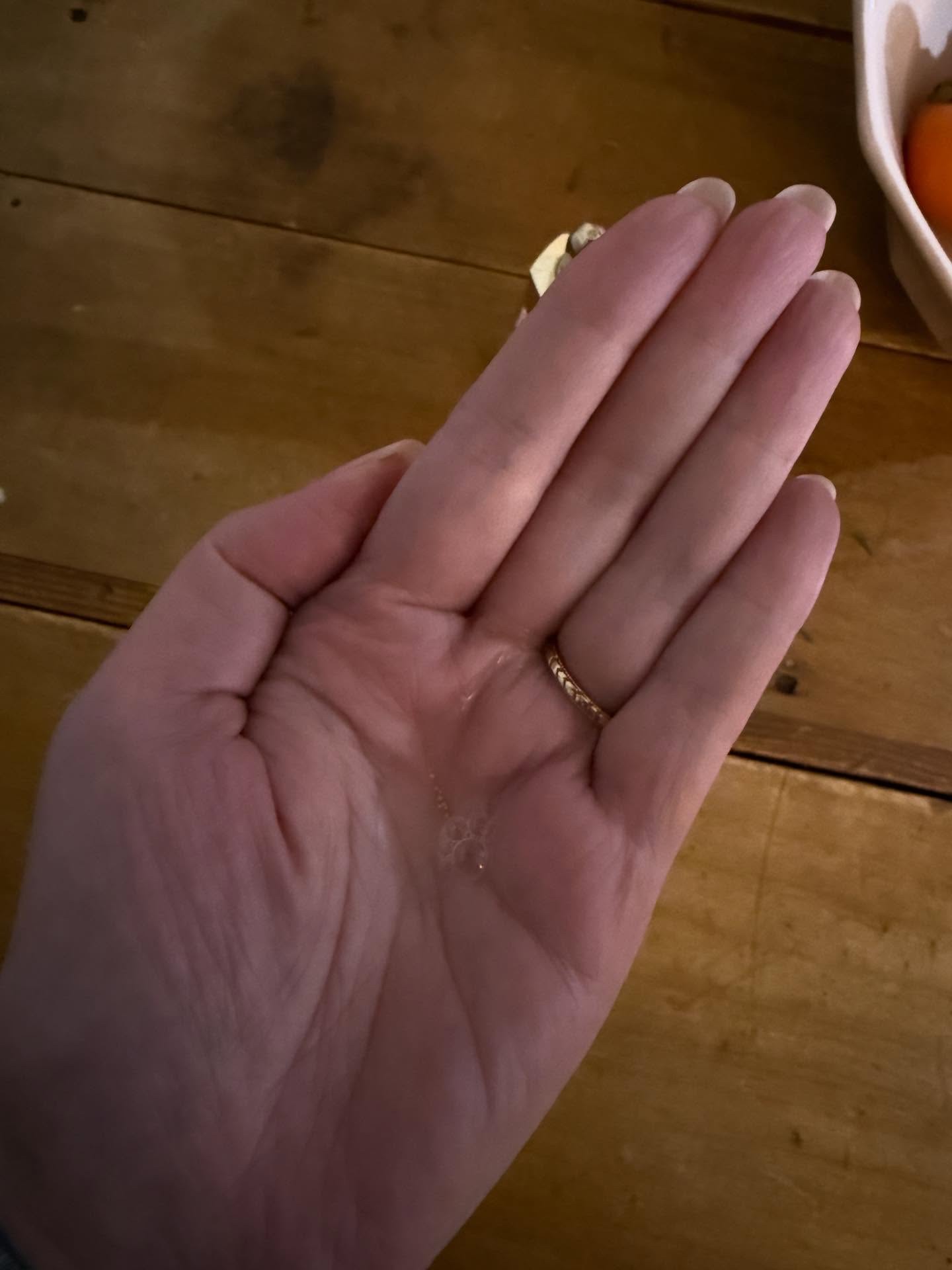 アベイユ ロイヤル ウォータリー オイル セロム/GUERLAIN/美容液を使ったクチコミ（2枚目）