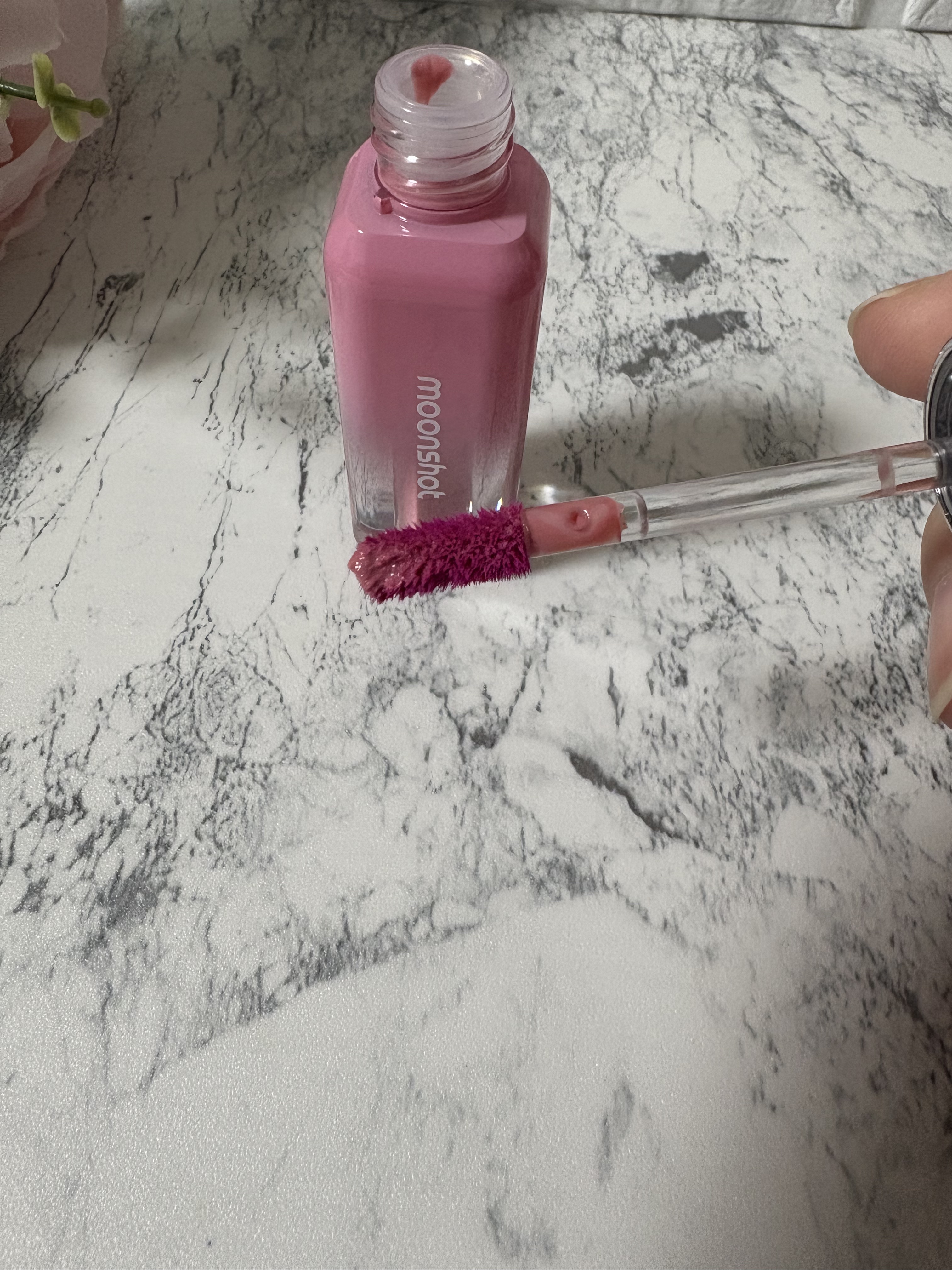 ジェリームーングロウティント/moonshot/リップグロスを使ったクチコミ（2枚目）