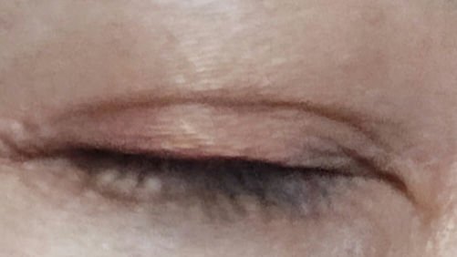 ALBION エクシア アイカラー ヴォロンテのクチコミ「朝に投稿したのですが、インサイトを見ると

エラー表示がされたままで2つイイネ💖が付いてました.....」（2枚目）