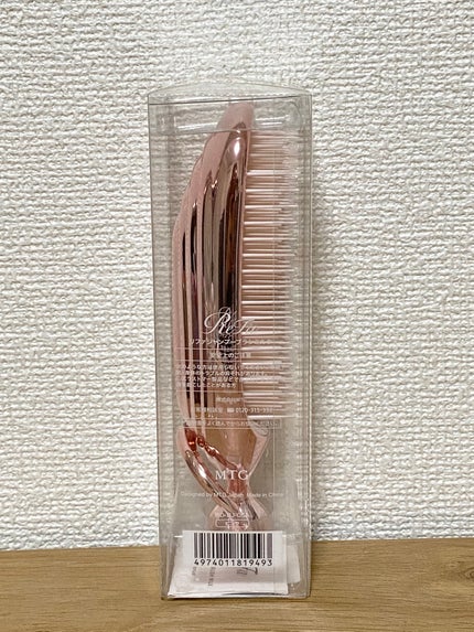 ReFa リファシャンプーブラシミルクのクチコミ「
ReFa
リファシャンプーブラシミルク
ピンク ¥3,300
・リファのシャンプーブラ.....」(3枚目)