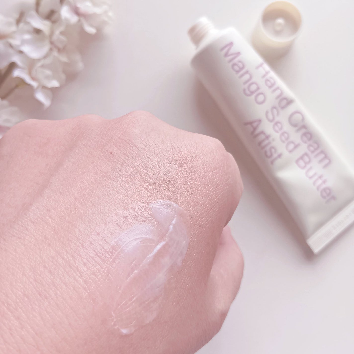 パフュームシルキーハンドクリーム/hetras/ハンドクリームを使ったクチコミ(5枚目)