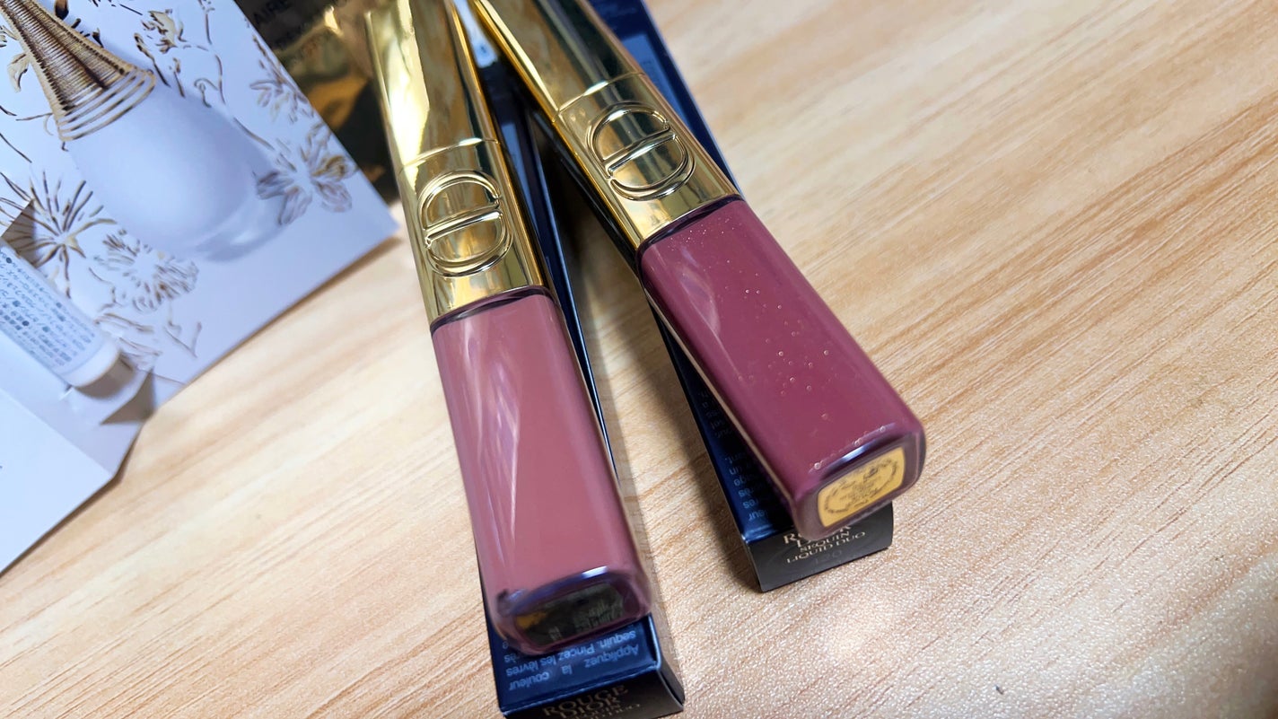 ルージュ ディオール シークイン リキッド デュオ(ホリデーコレクション 2025 限定品)/Dior/口紅・グロス・リップライナー・リップケアを使ったクチコミ(2枚目)
