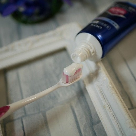 ピュオーラ 炭酸ハミガキ【医薬部外品】/ピュオーラ/歯磨き粉を使ったクチコミ(4枚目)