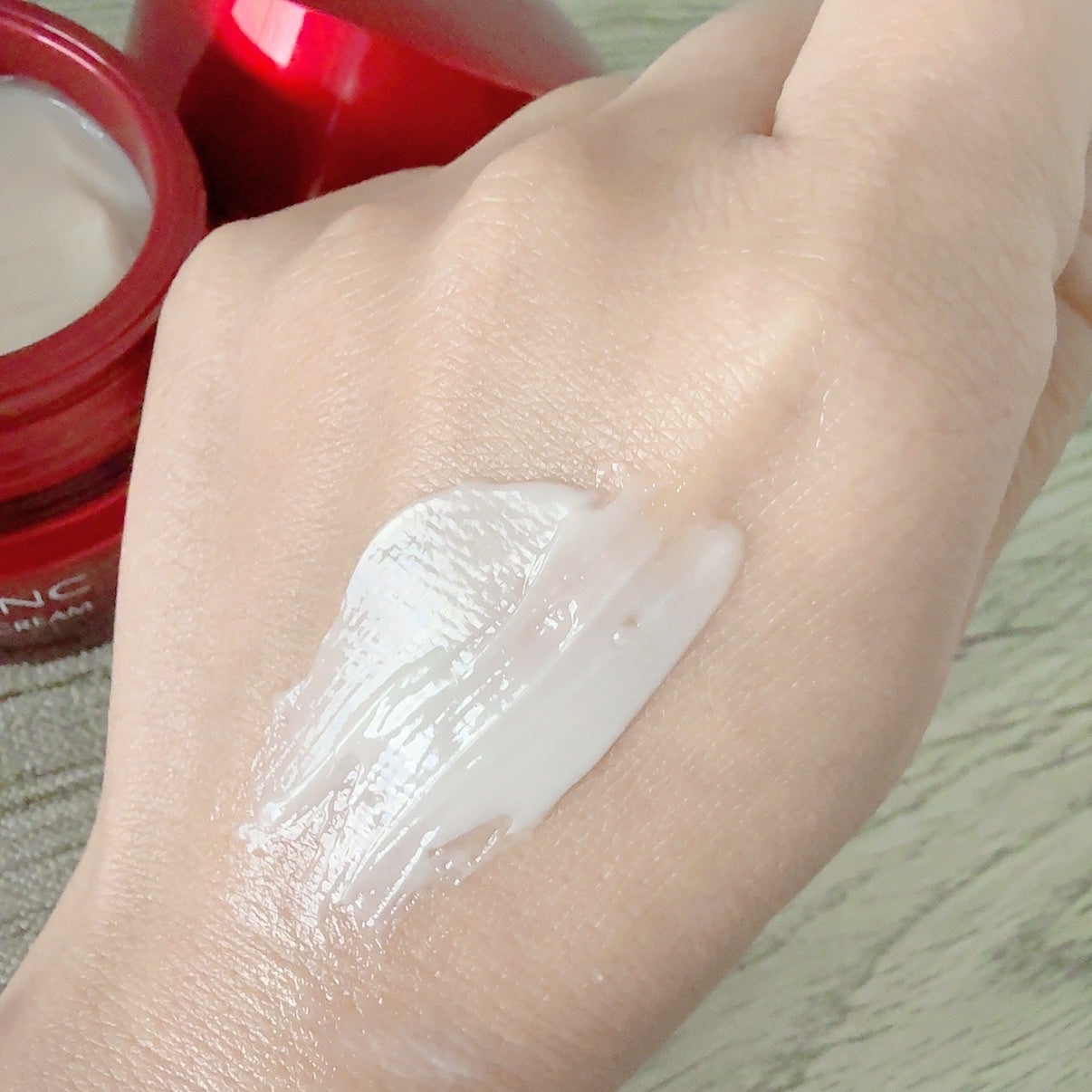 バイタライジングクリーム/ALBLANC/フェイスクリームを使ったクチコミ(5枚目)