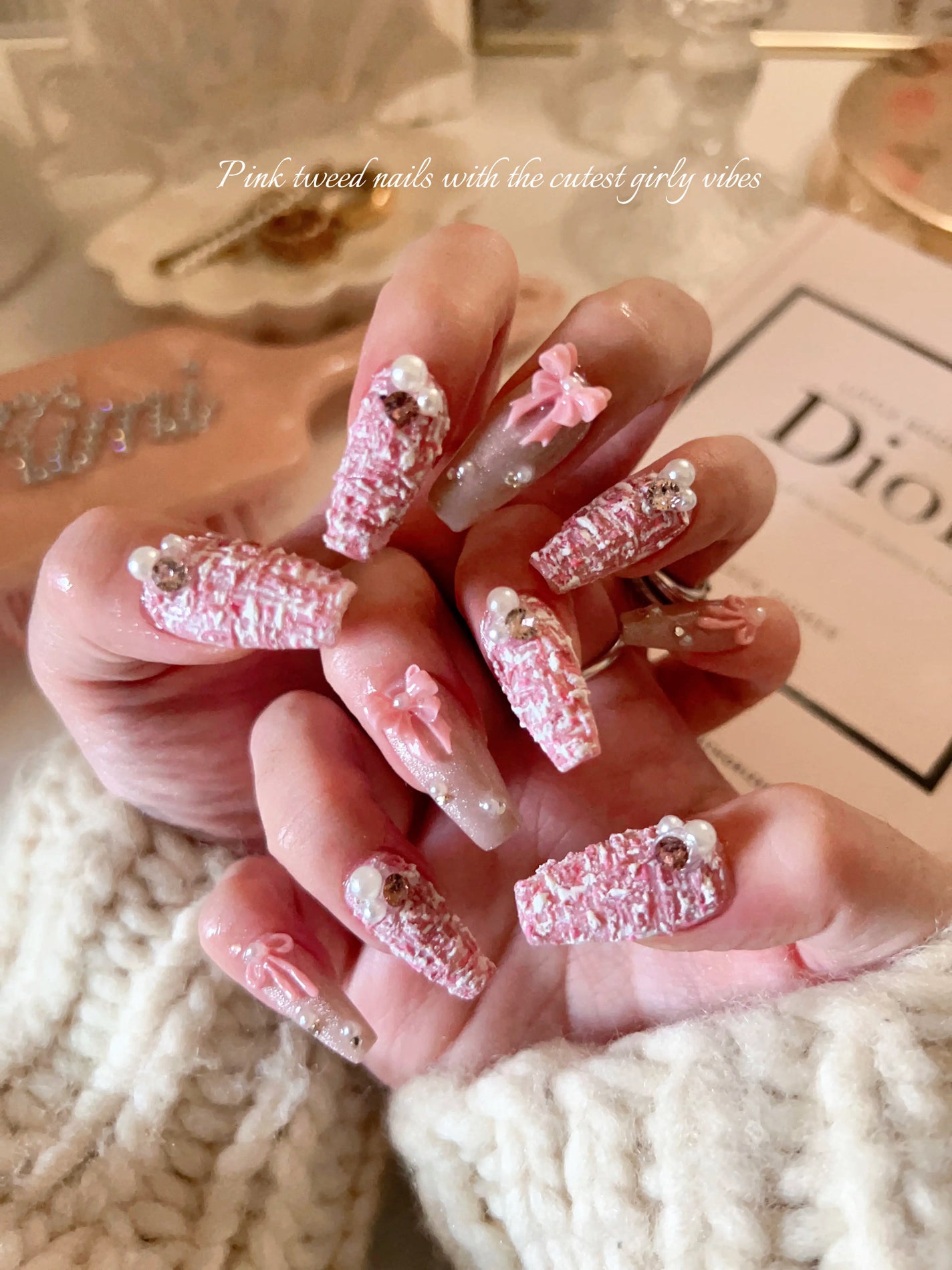 kimiii .・𝜗𝜚﹒✧゜ on LIPS 「Pinktweednailswiththecutestgirl..」(2枚目)