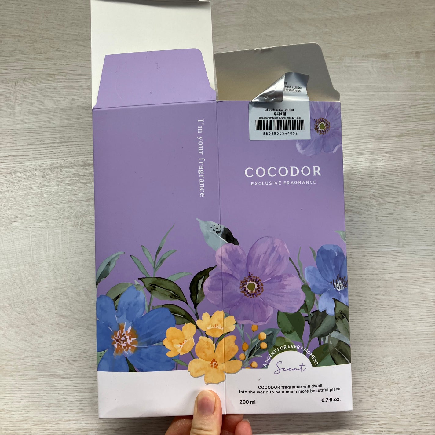 シグネチャー リードディフューザーウッディホテル/COCODOR/ルームフレグランスを使ったクチコミ(2枚目)