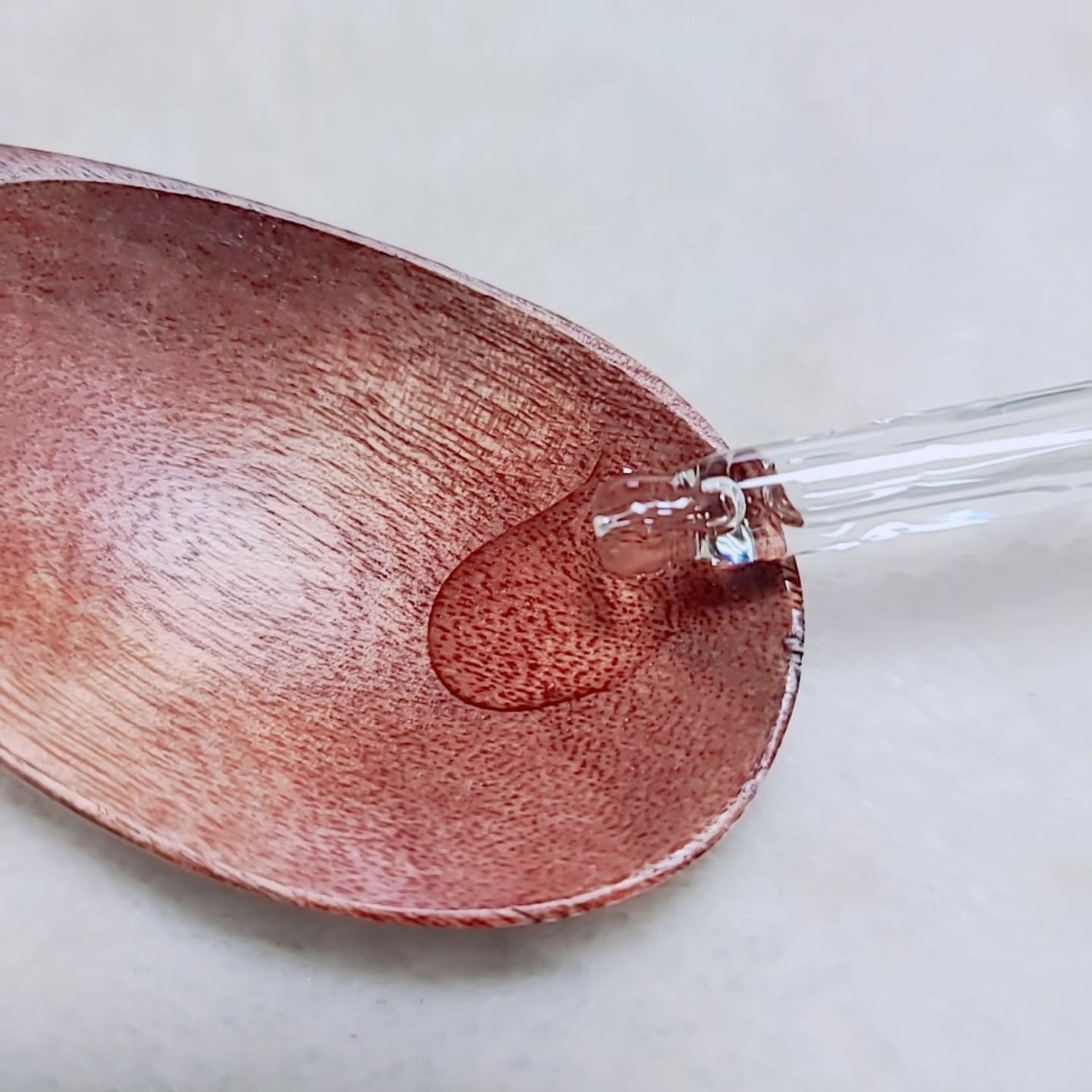 若芽ポアタイトニングセラム/suiskin/美容液を使ったクチコミ(4枚目)