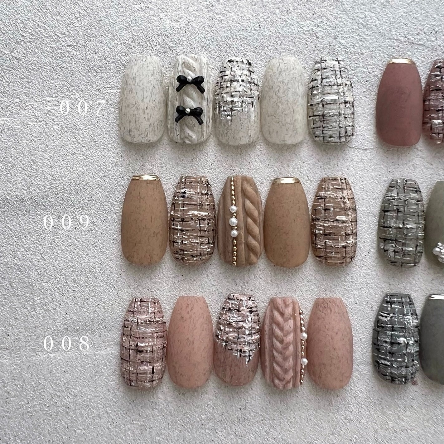 naomi on LIPS 「🧶🧶🧶@tominail.japanTOMINAIL*n..」(2枚目)