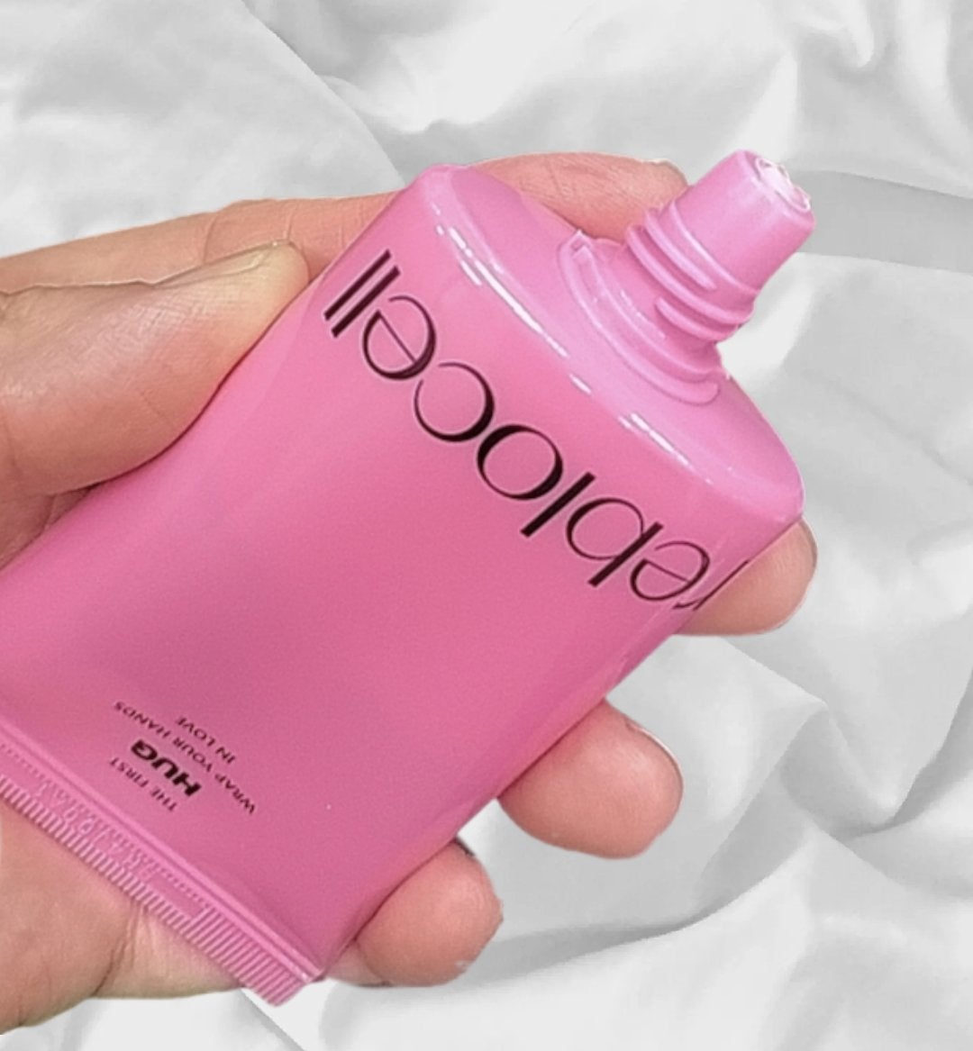 Glow_Age50 on LIPS 「“香りの良さ”と“軽いのにしっかり潤うバランスの良さ”が優秀🤍..」(1枚目)