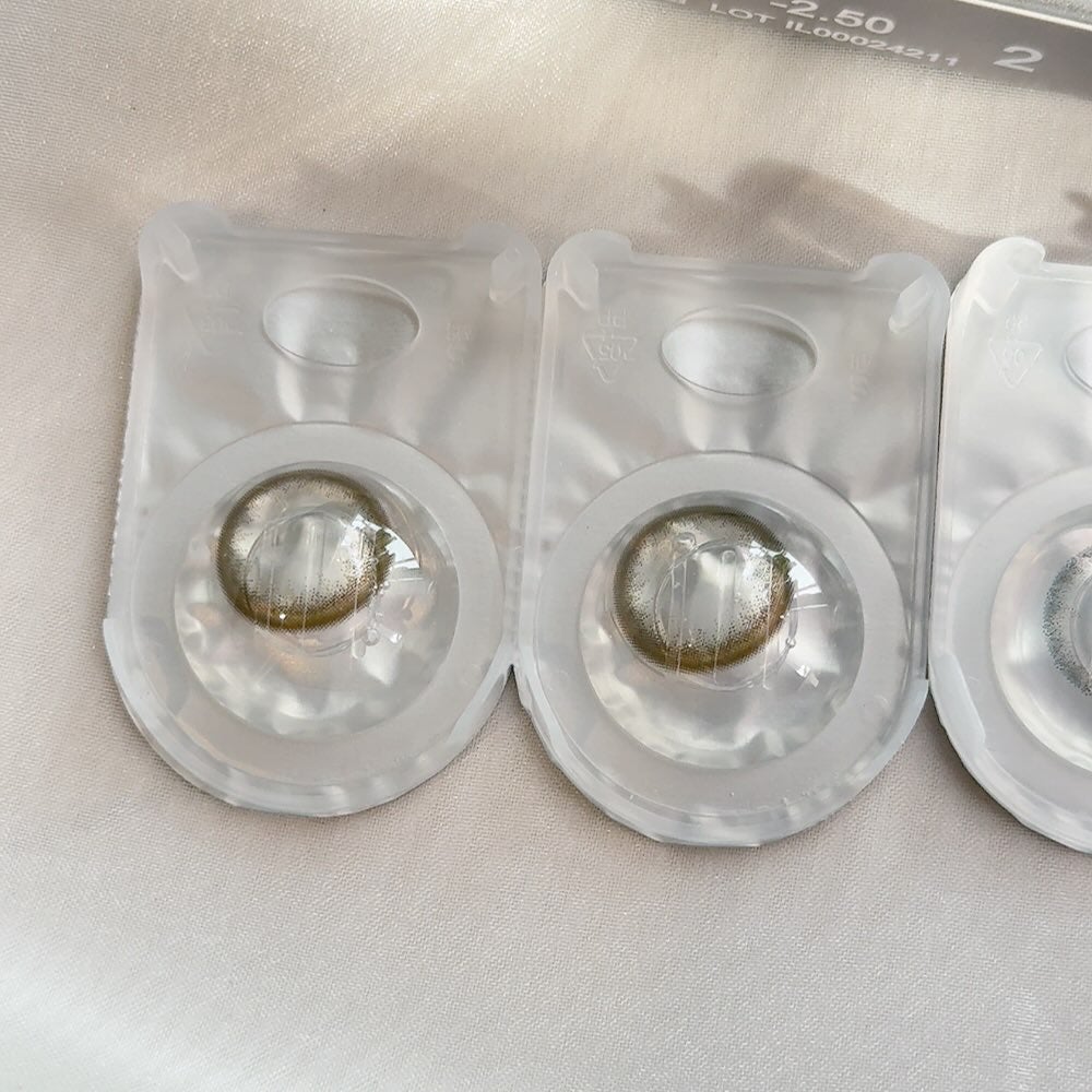 OvE(オヴィ) 1day/OvE/ワンデー(1DAY)カラコンを使ったクチコミ(5枚目)