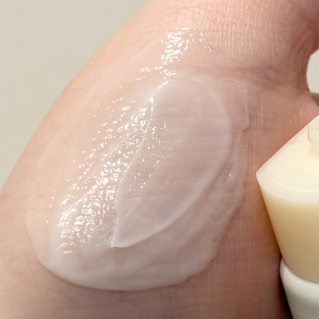 アクア シャボン　ハンドクリーム　アップルブロッサムの香り/アクアシャボン/ハンドクリームを使ったクチコミ（2枚目）