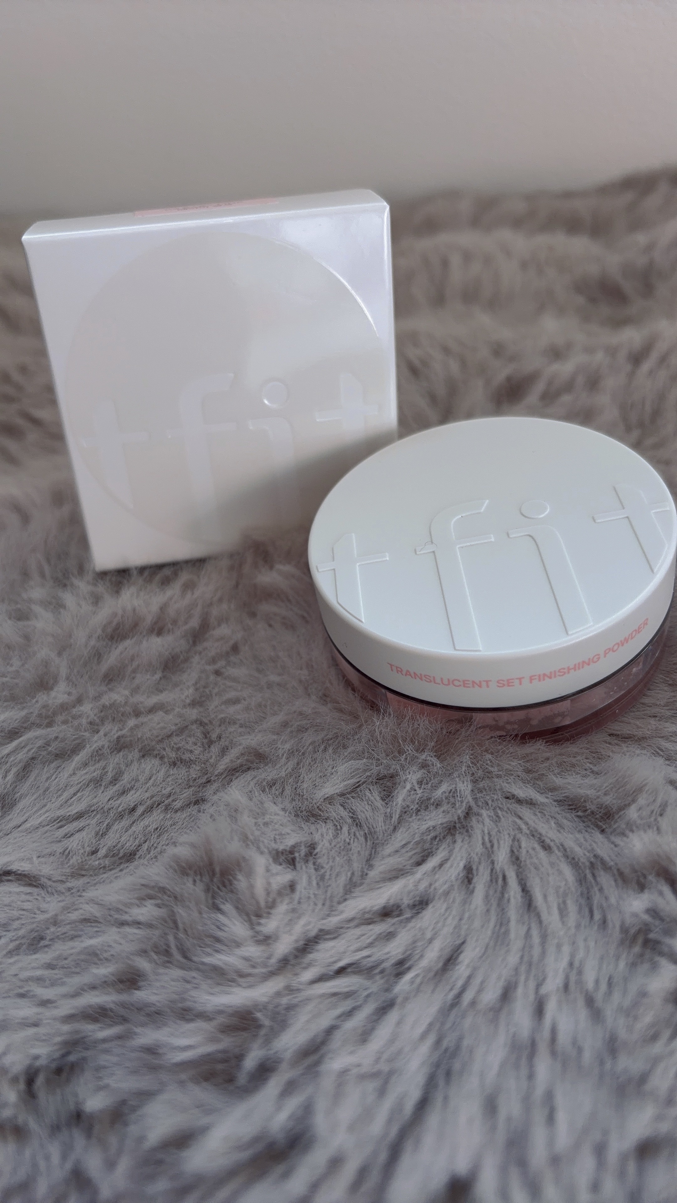 トランスルーセントセットフィニッシングパウダー/TFIT/ルースパウダーを使ったクチコミ（1枚目）