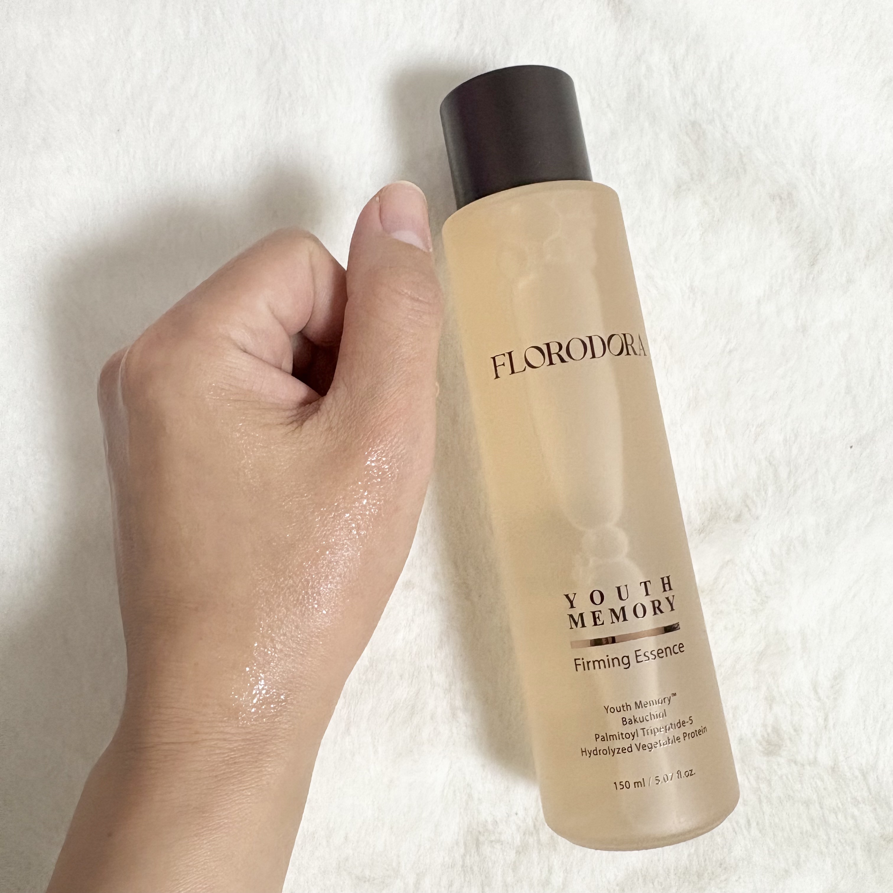 ユースメモリー ファーミングエッセンス/Florodora/化粧水を使ったクチコミ（3枚目）