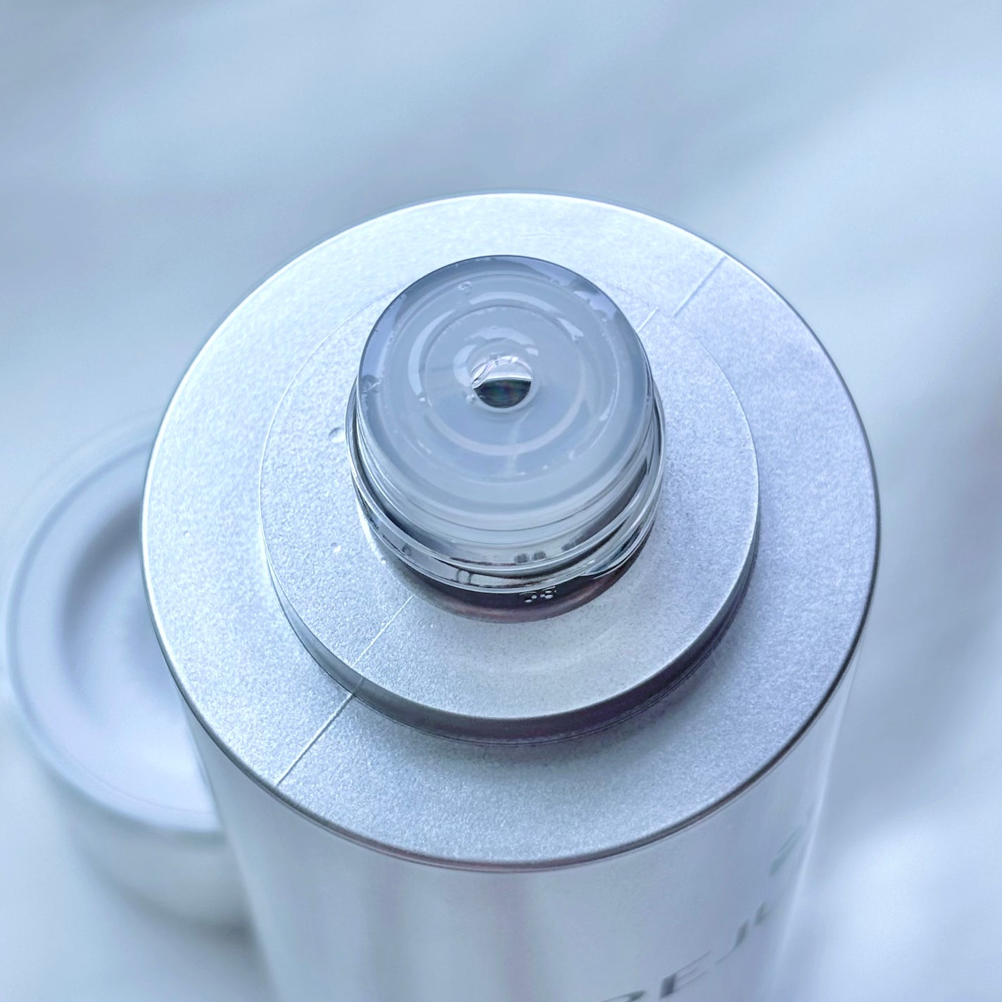 REJURAN リバランシングトナー 120ml /REJURAN COSMETICS/化粧水を使ったクチコミ(4枚目)