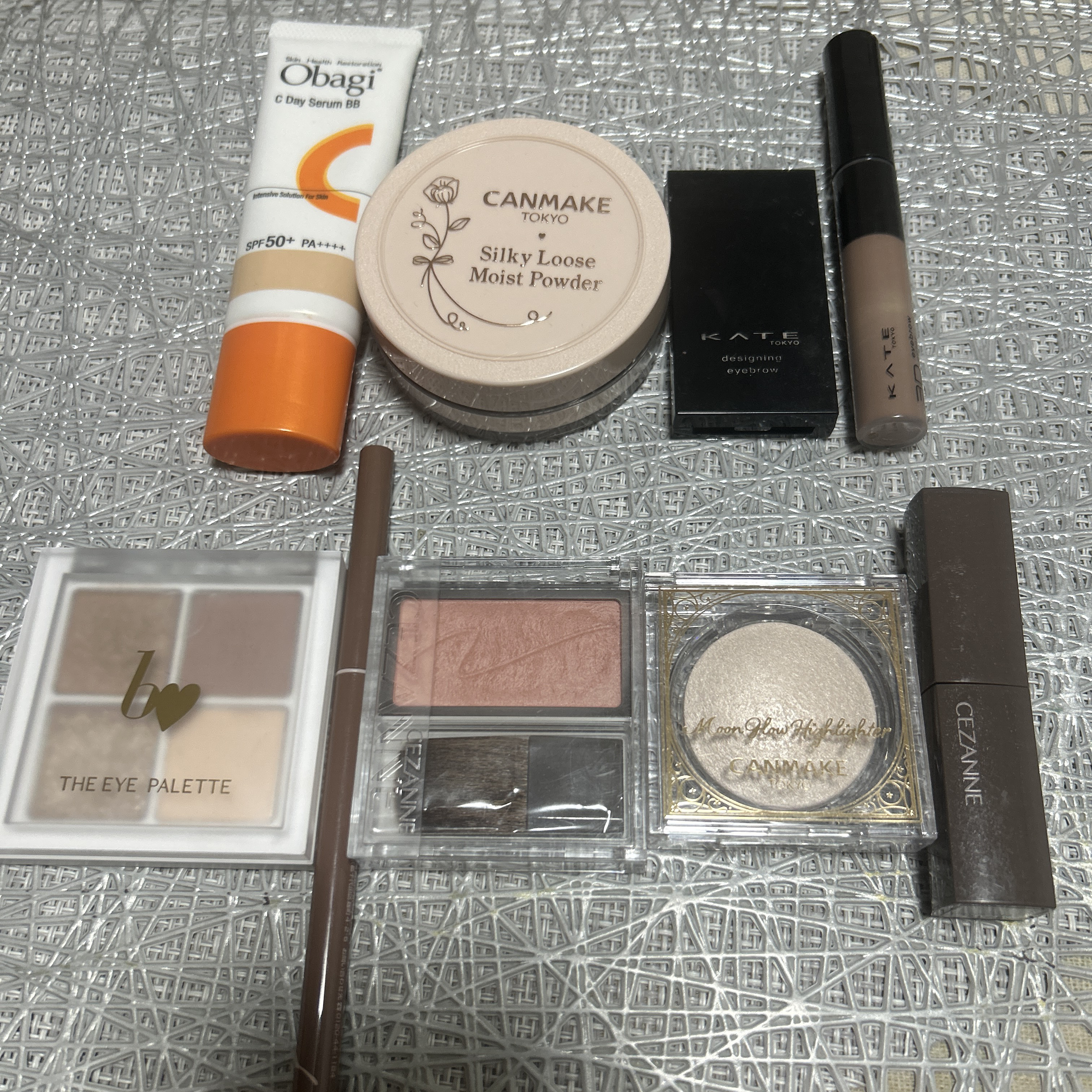 ケイト デザイニングアイブロウ3D/KATE/パウダーアイブロウを使ったクチコミ（1枚目）