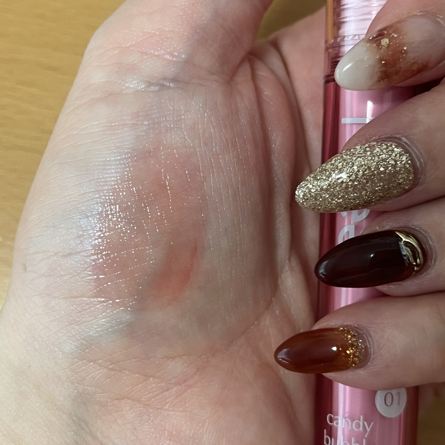 フィーティントガラス/fwee/リップティントを使ったクチコミ（3枚目）