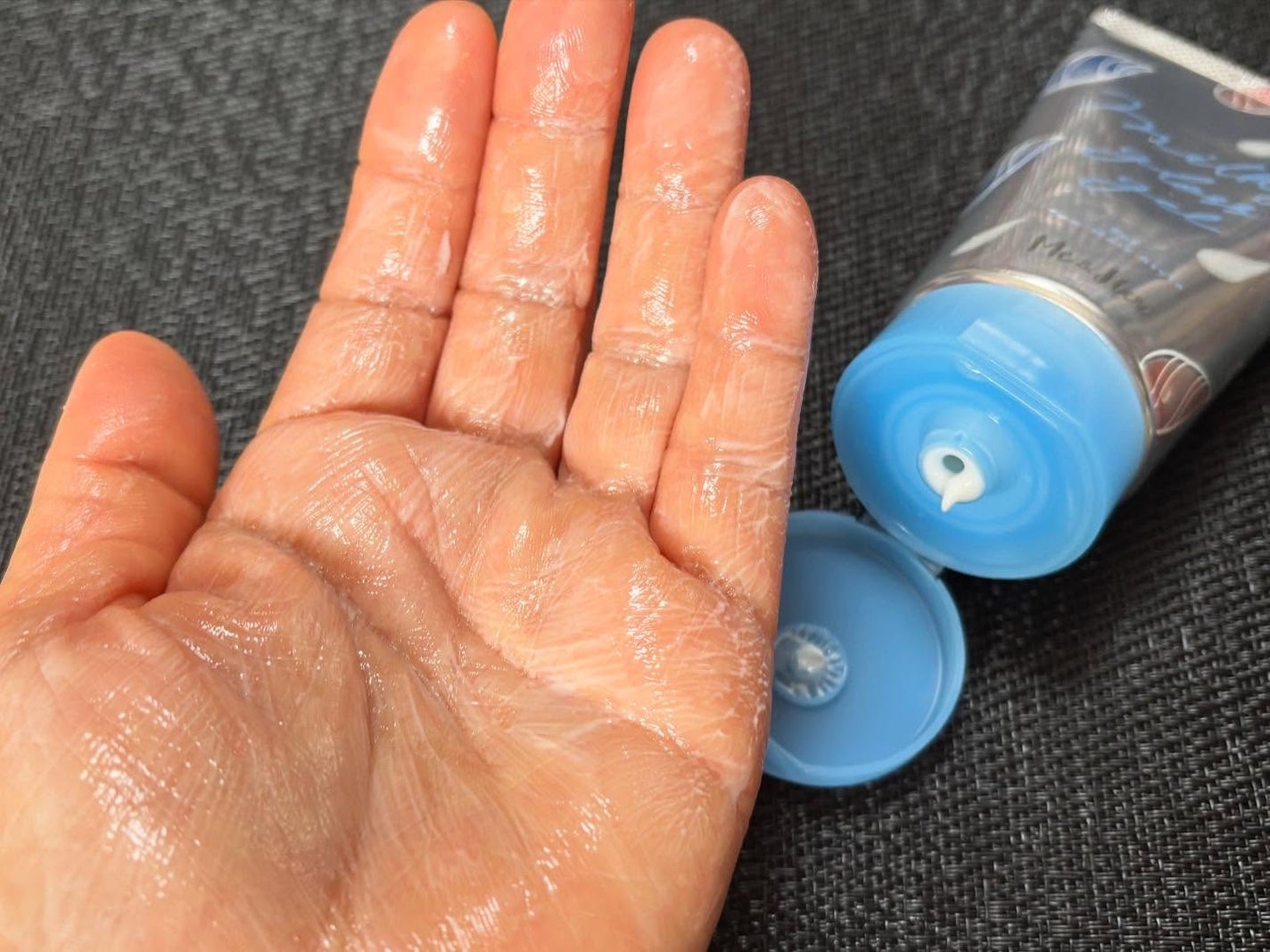 ミルキィグロスジェル/Me&Her/ヘアジェルを使ったクチコミ(4枚目)