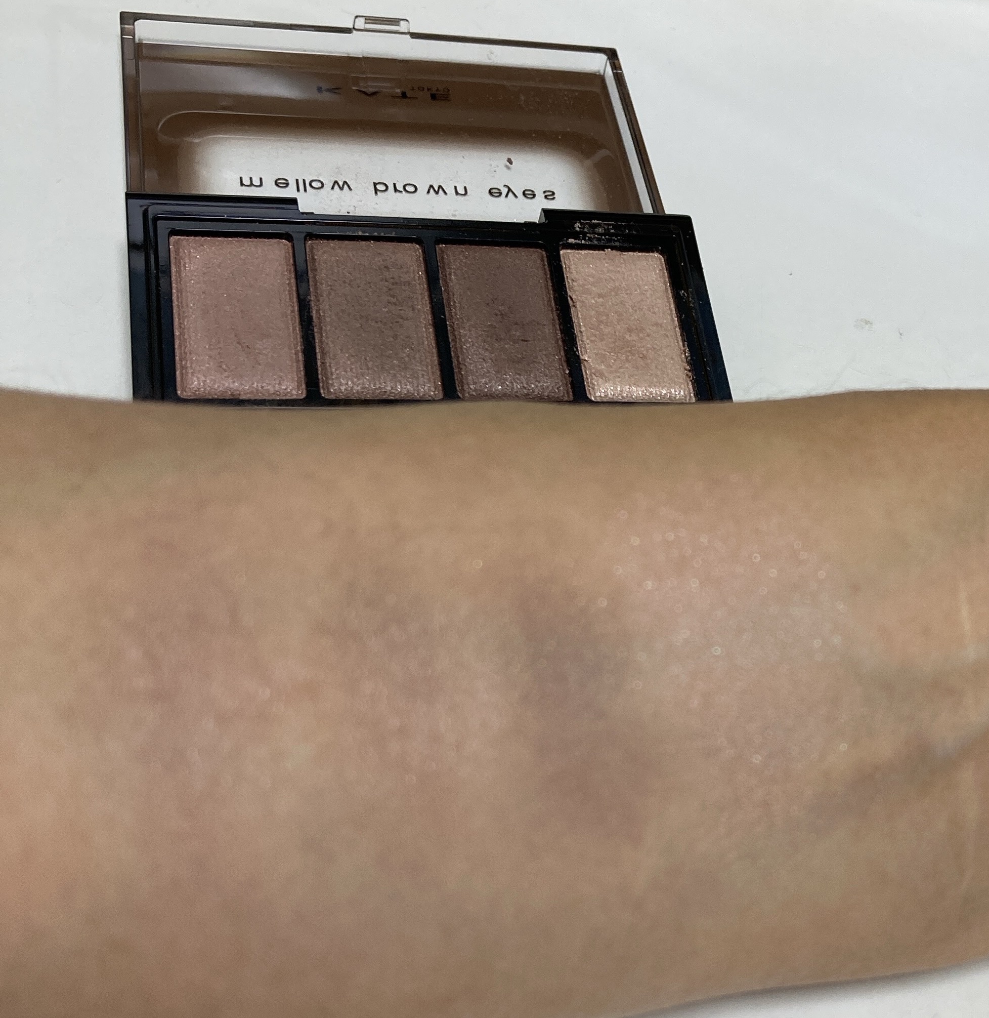 ケイト メロウブラウンアイズ/KATE/アイシャドウパレットを使ったクチコミ（2枚目）