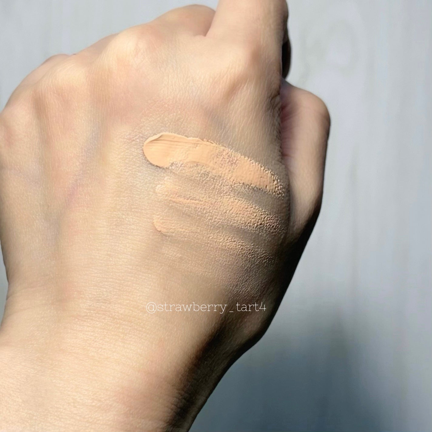 うるおい整う アイクリームコンシーラー/FASIO/クリームコンシーラーを使ったクチコミ(3枚目)