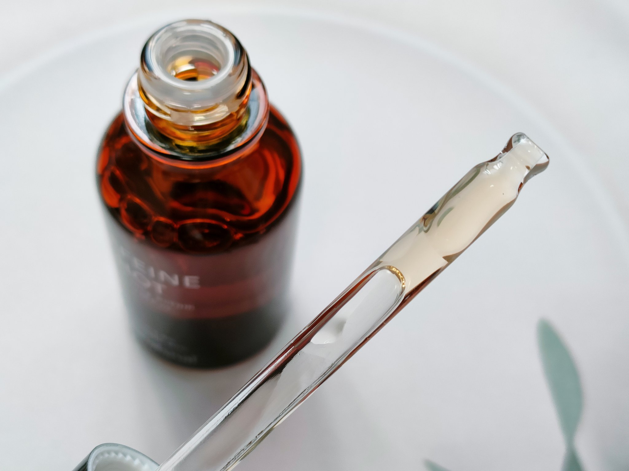 カフェインショット ビタC トーニングセラム/shaishaishai/美容液を使ったクチコミ（2枚目）