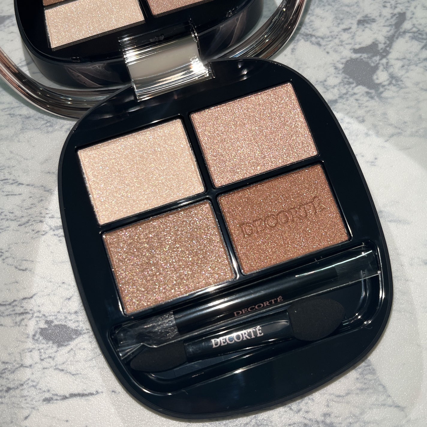 スキンシャドウ デザイニング パレット/DECORTÉ/アイシャドウパレットを使ったクチコミ(2枚目)