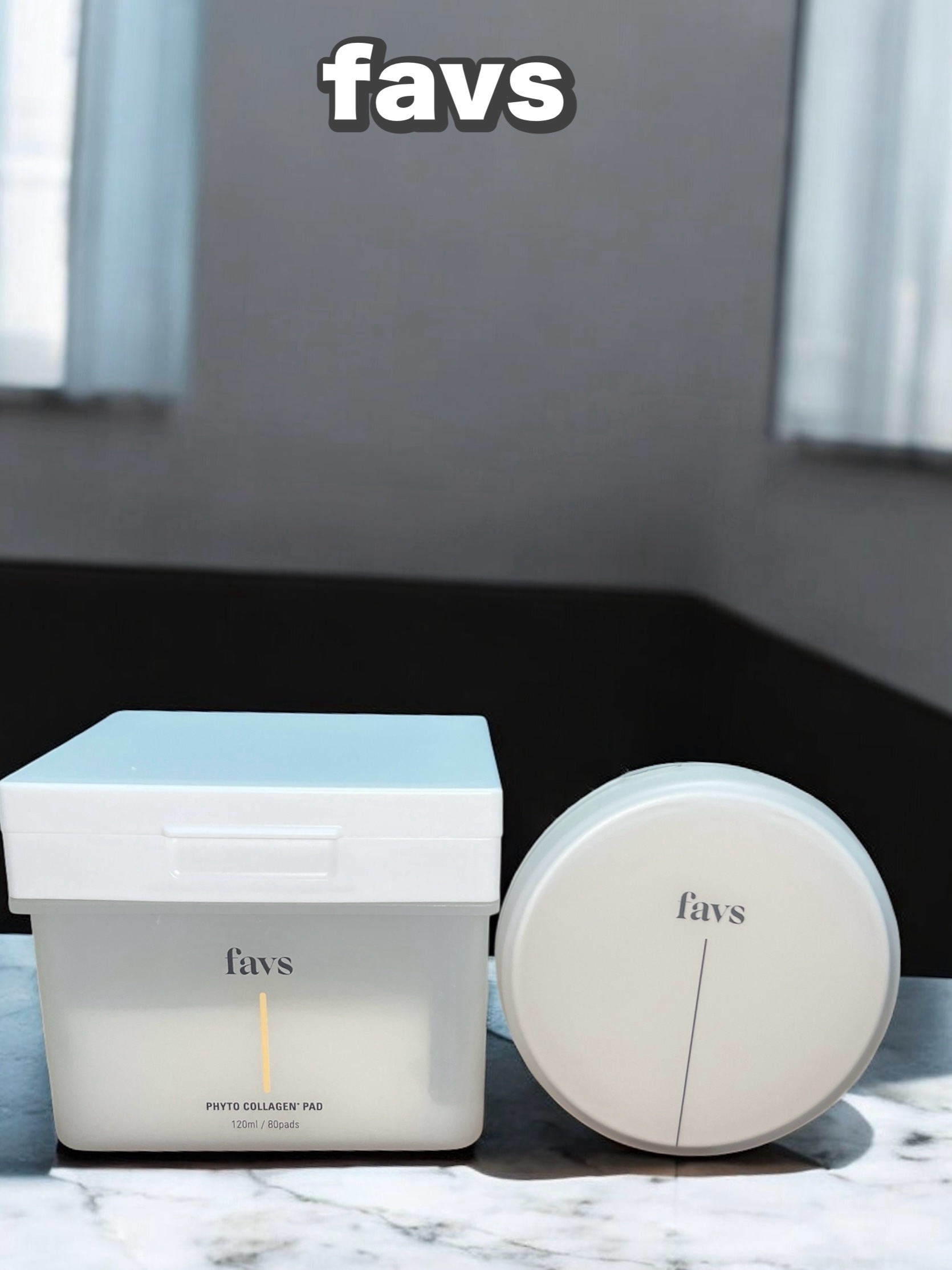 favs
▶︎カーミンググロウアップクッションファンデーション
　SPF50/PA+++
スキン ケア成分*配合で、肌荒れを防ぎつつ
紫外線対策も同時に叶える
クッションファンデーション。

素肌感のある軽い付け心地
ツヤ感もあり綺麗な仕上