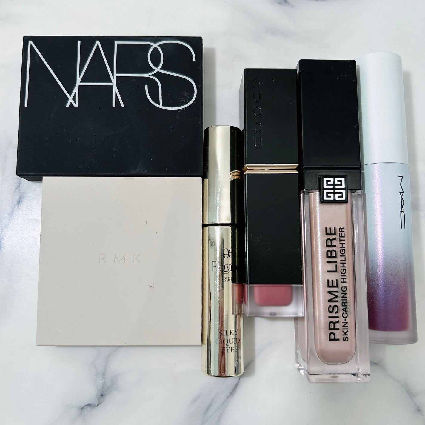 roon_pa@フォロバ on LIPS 「お気に入りアイテムをたくさん使った大人の透明感×くすみメイク💜..」(3枚目)