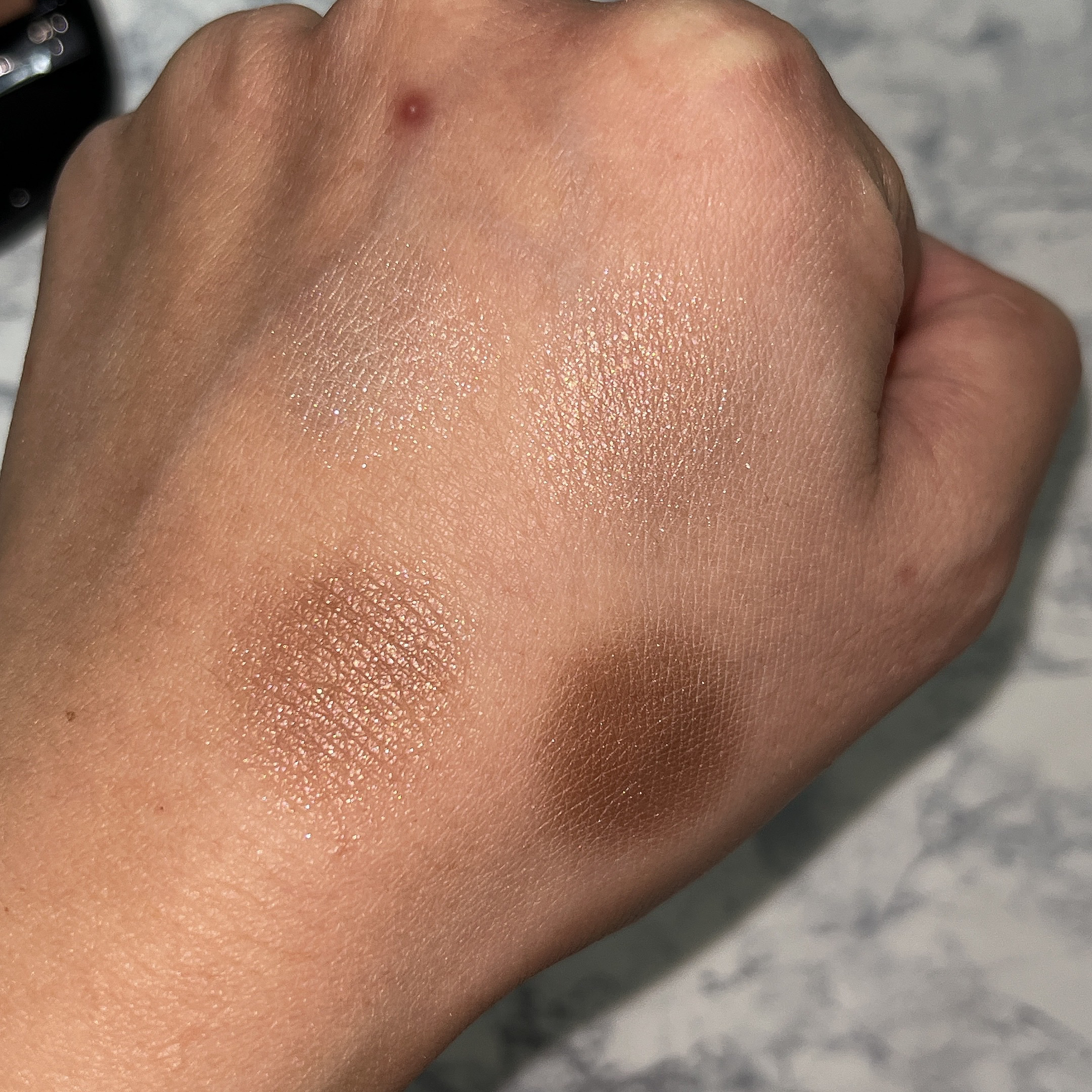 スキンシャドウ デザイニング パレット/DECORTÉ/アイシャドウパレットを使ったクチコミ（3枚目）