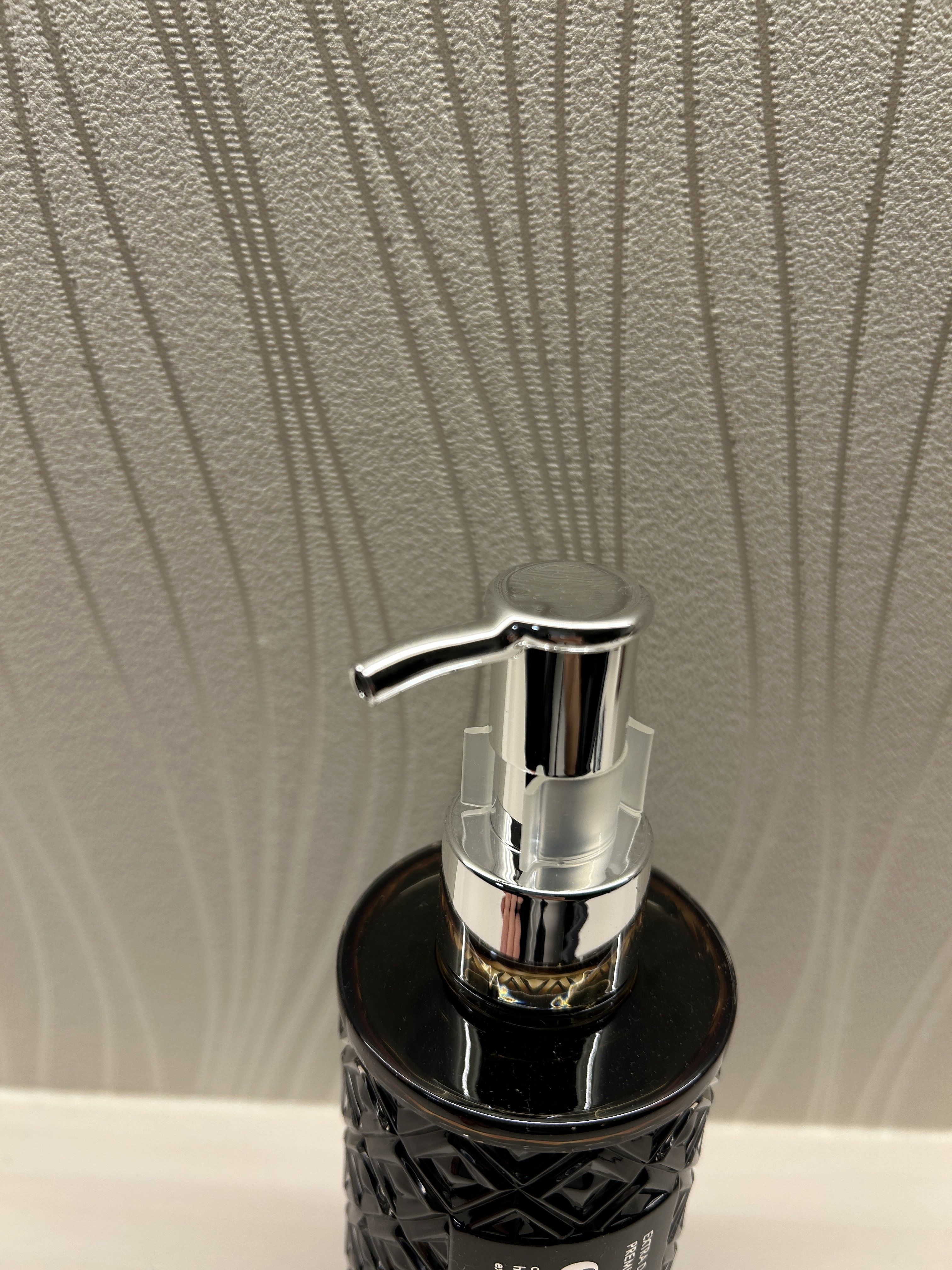 プレミアム ヘアエッセンス/emplir/ヘアマスク・ヘアパックを使ったクチコミ（2枚目）