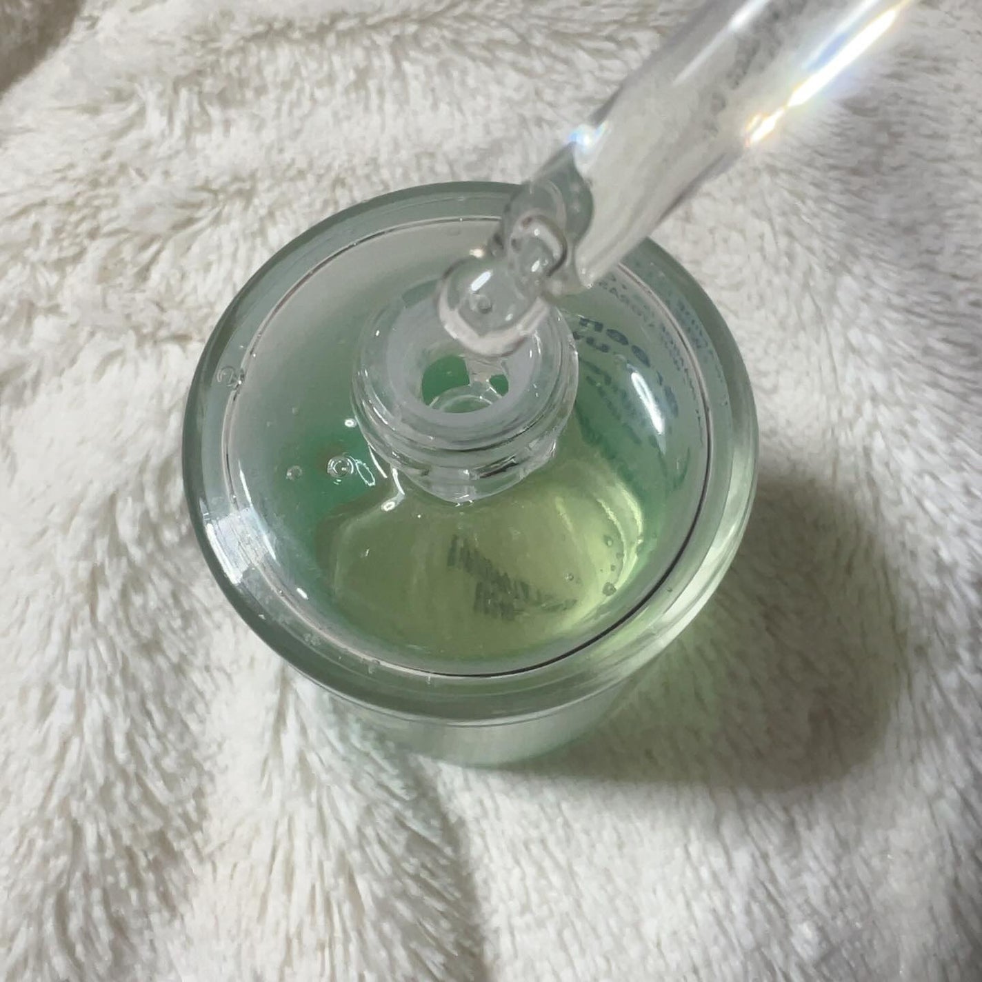 若芽ポアタイトニングセラム/suiskin/美容液を使ったクチコミ(2枚目)