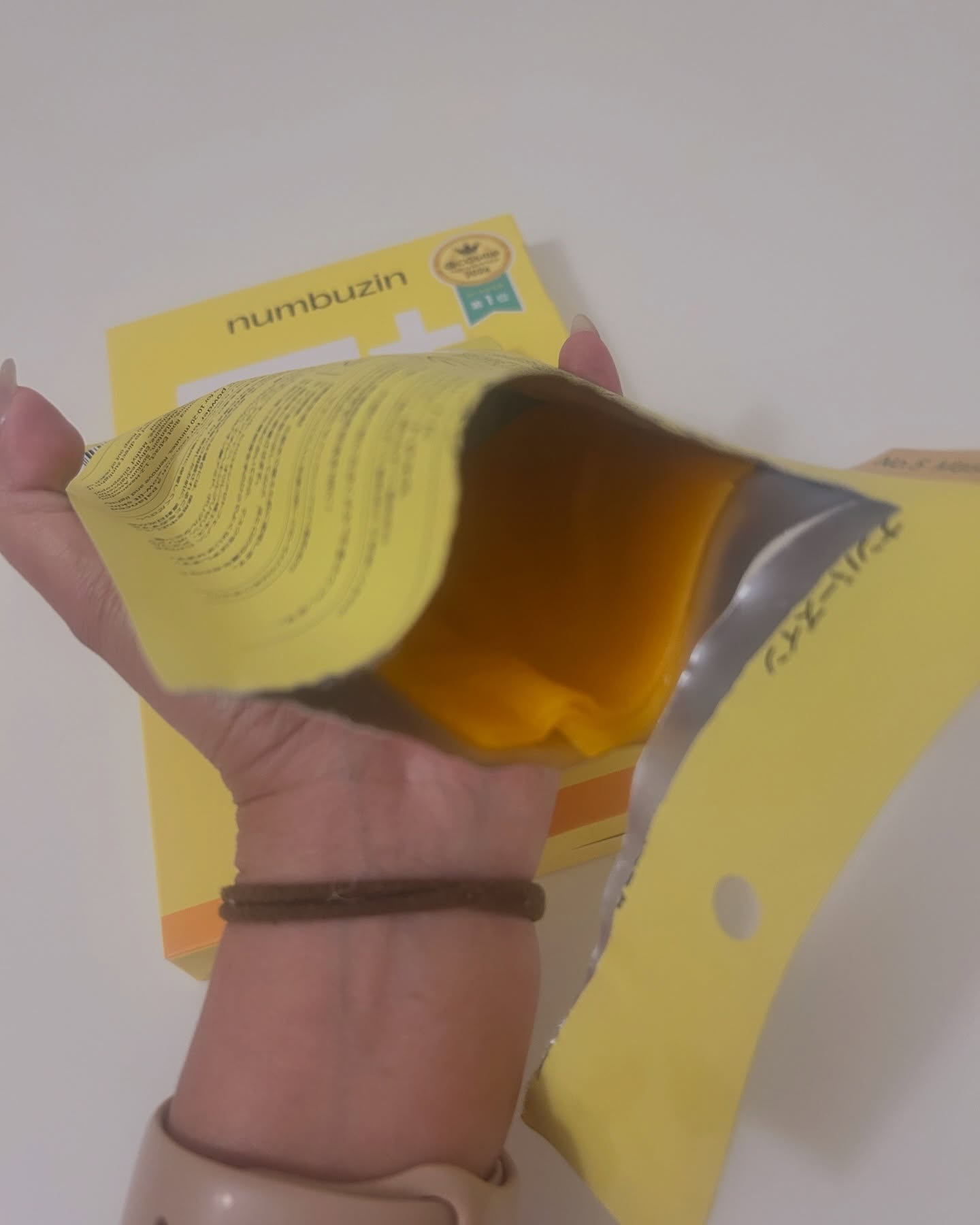 5番 白玉グルタチオンCふりかけマスク/numbuzin/シートマスク・パックを使ったクチコミ（3枚目）