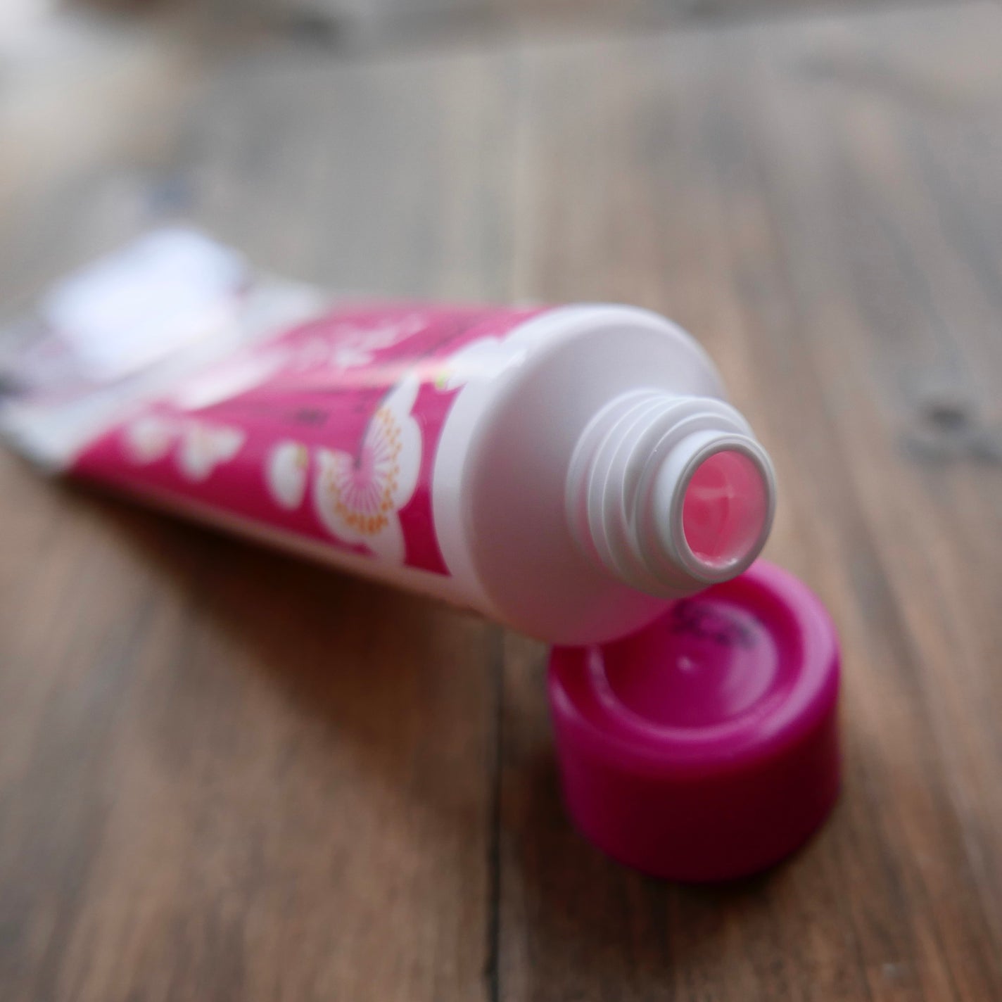 ももの花 ハンドクリーム/オリヂナル/ハンドクリームを使ったクチコミ(2枚目)