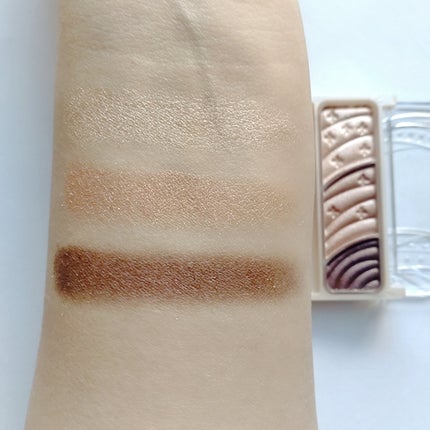 トーンアップアイシャドウ/CEZANNE/アイシャドウパレットを使ったクチコミ(7枚目)