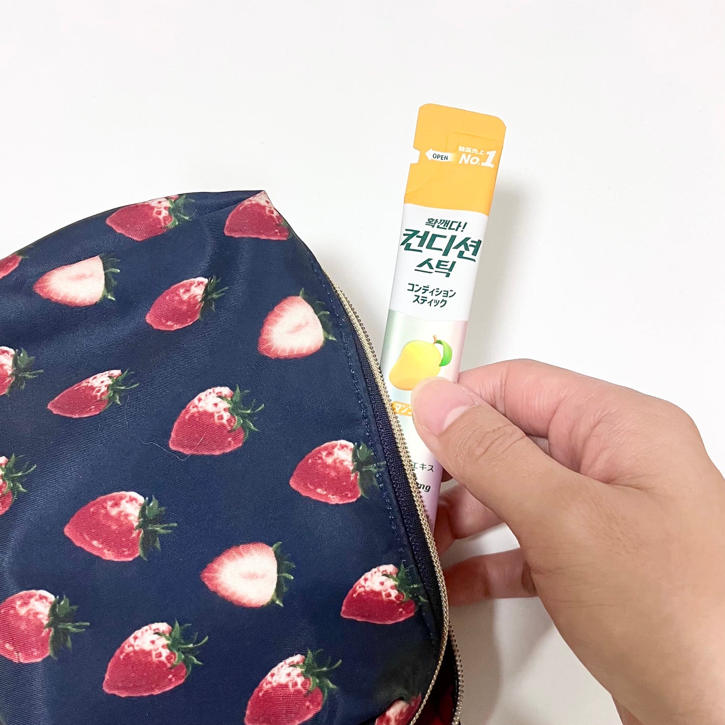 つぼみ on LIPS 「韓国で人気なコンディションスティックをお試ししました✨私はマン..」(4枚目)