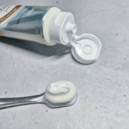 ハミガキPREMIUM/Lightee/歯磨き粉を使ったクチコミ(2枚目)