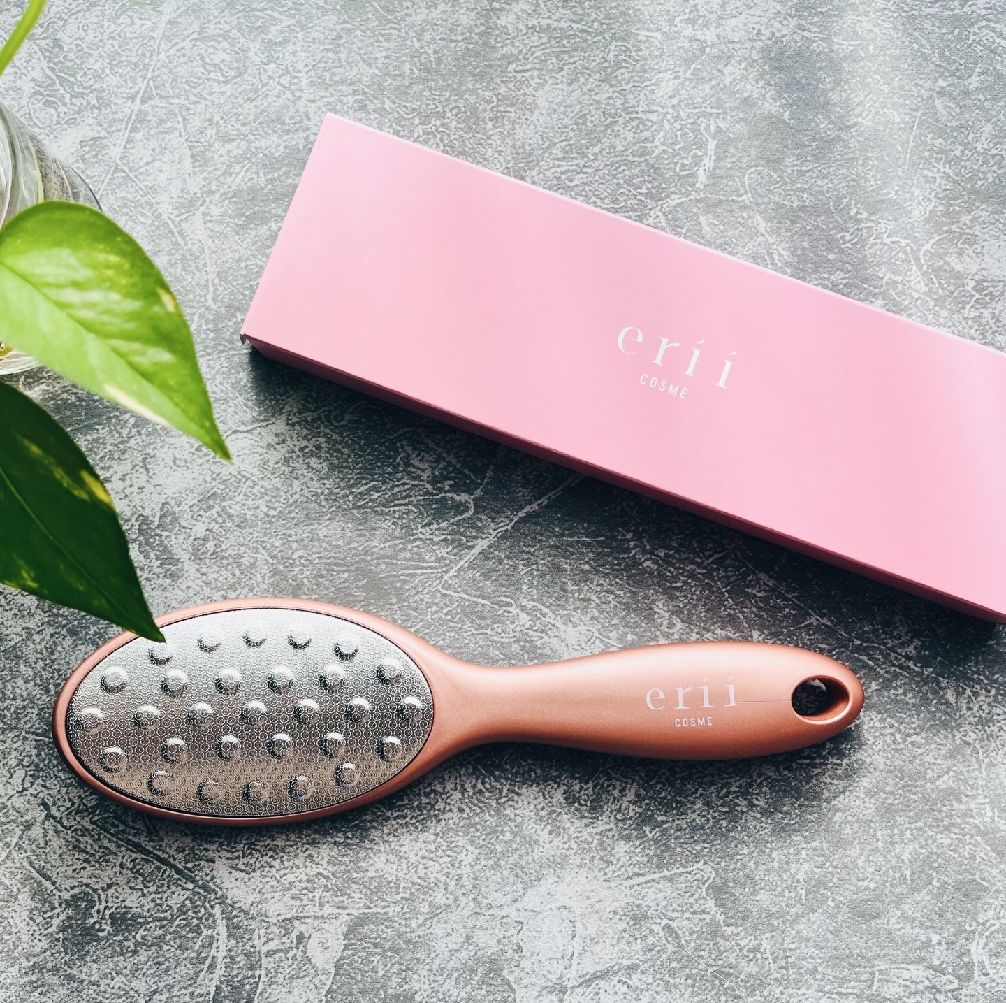 エリィ かかと削り ドッティ/ジュエル・コスメティックス/レッグ・フットケアを使ったクチコミ（1枚目）