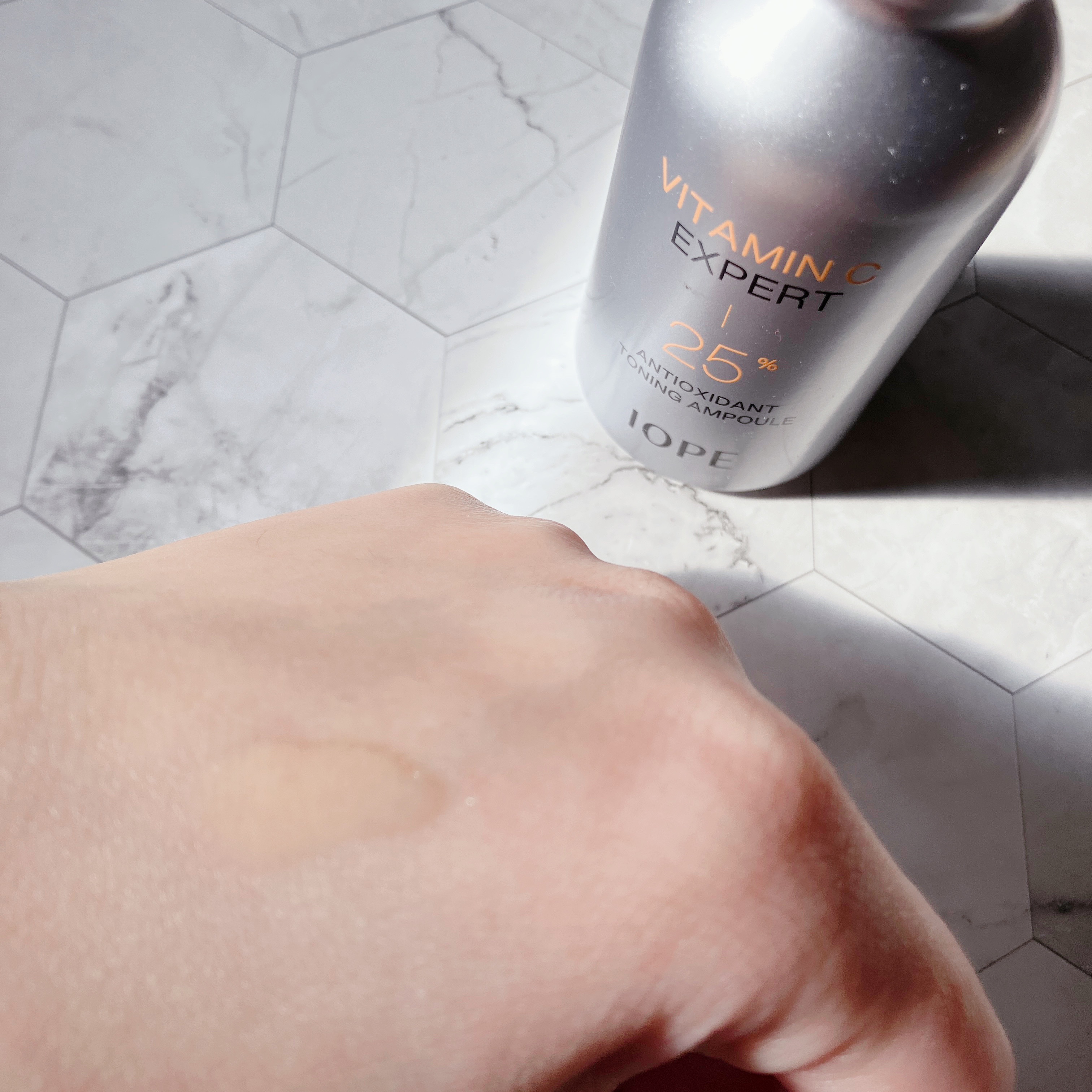 ビタミンC エキスパート25% トーニングアンプル/IOPE/美容液を使ったクチコミ（3枚目）