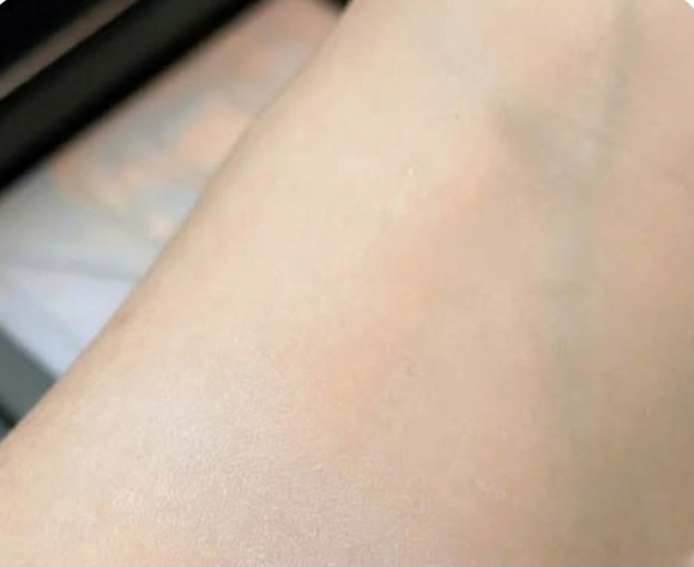 ライトリフレクティング プリズマティックパウダー/NARS/プレストパウダーを使ったクチコミ(3枚目)