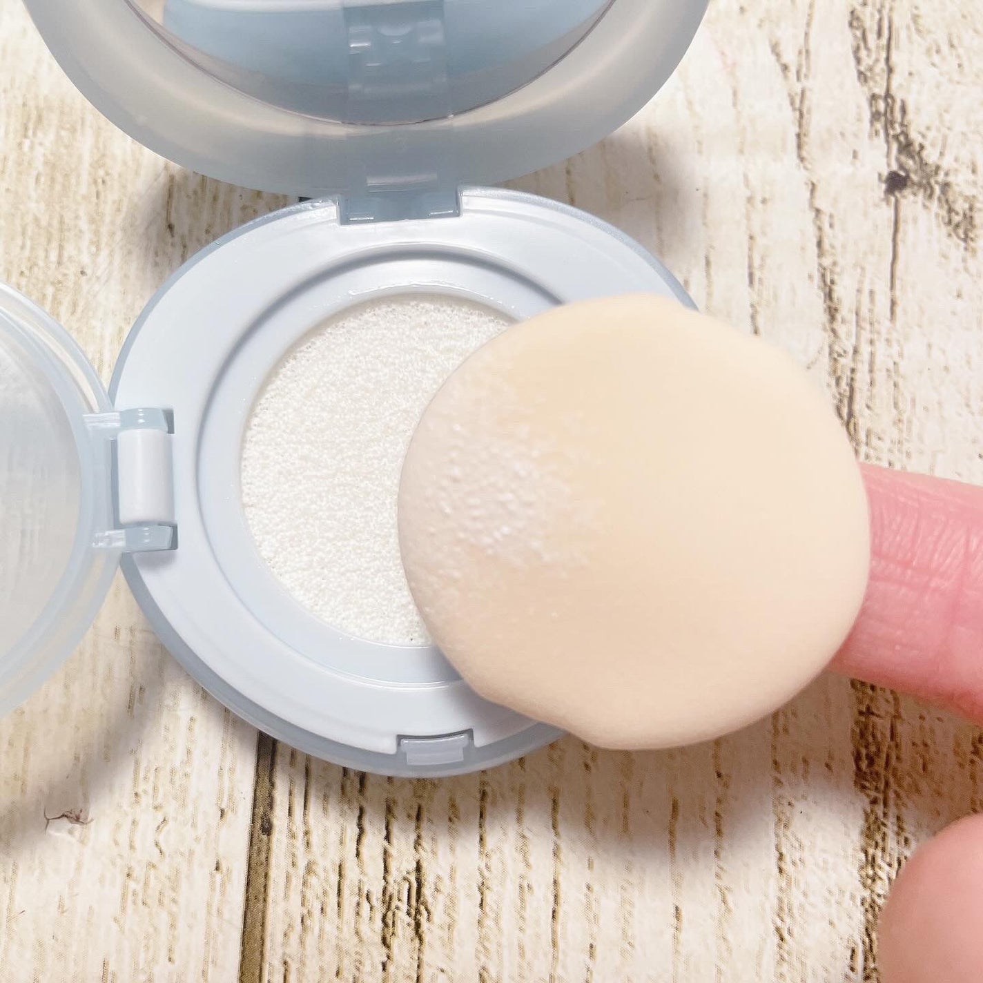 ブラーフィニッシュサンクッション/TOCOBO/日焼け止めパウダーを使ったクチコミ(5枚目)