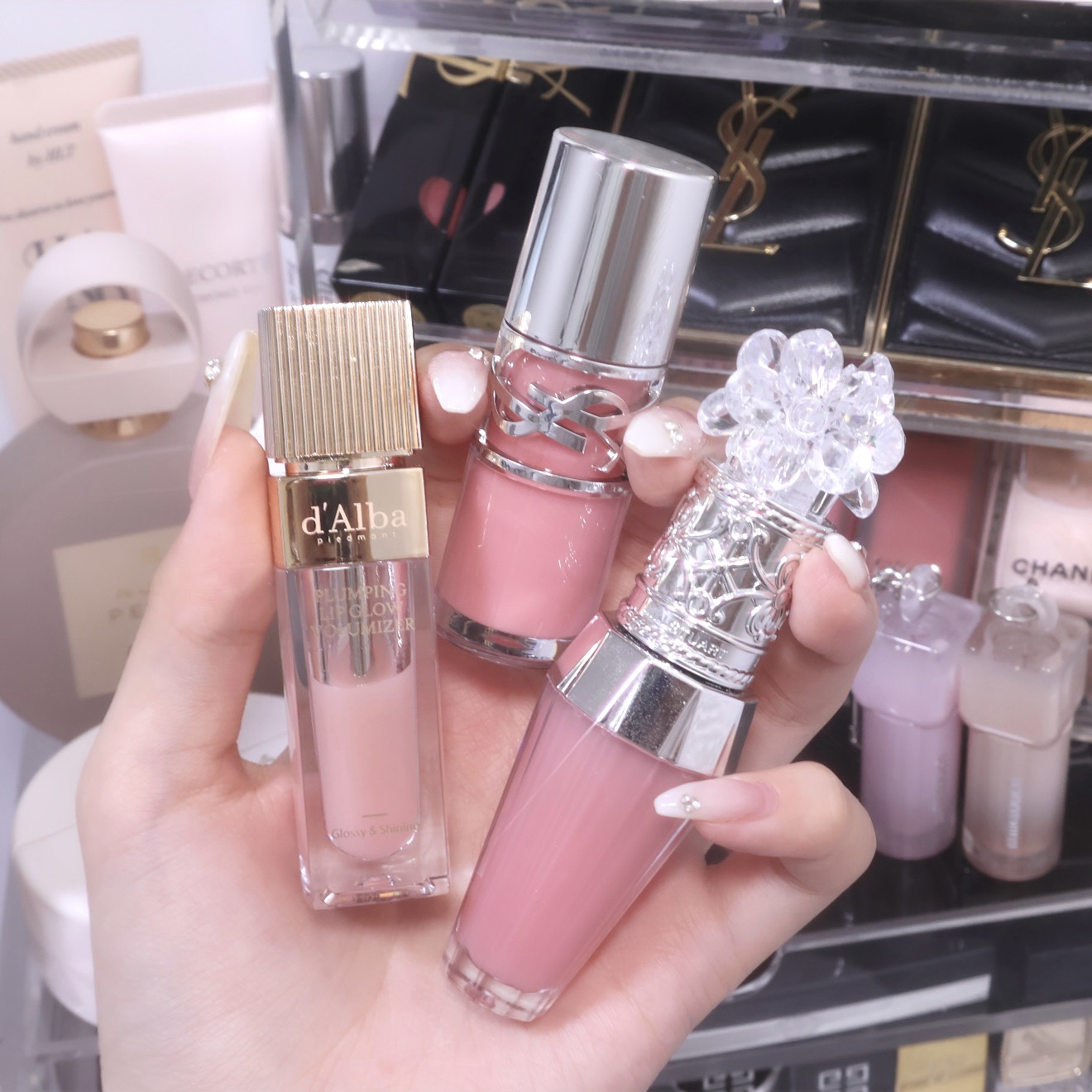 YSL ラブシャイン グロスプランパー #2 ラッキー ムーンストーン/YVES SAINT LAURENT BEAUTE/リップグロスを使ったクチコミ（1枚目）