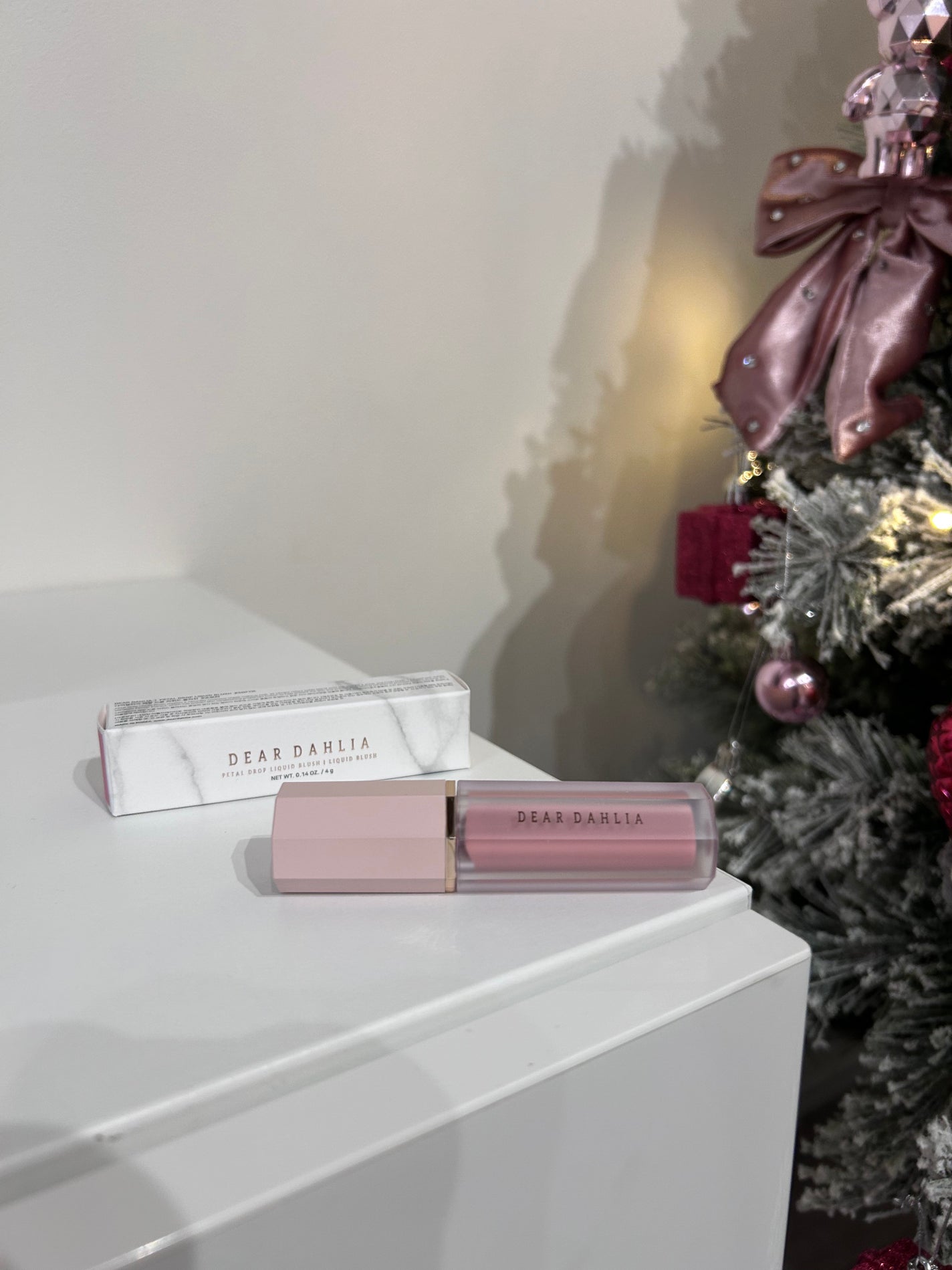 ペタルドロップリキッドブラッシャー/DEAR DAHLIA/リキッドチークを使ったクチコミ(1枚目)