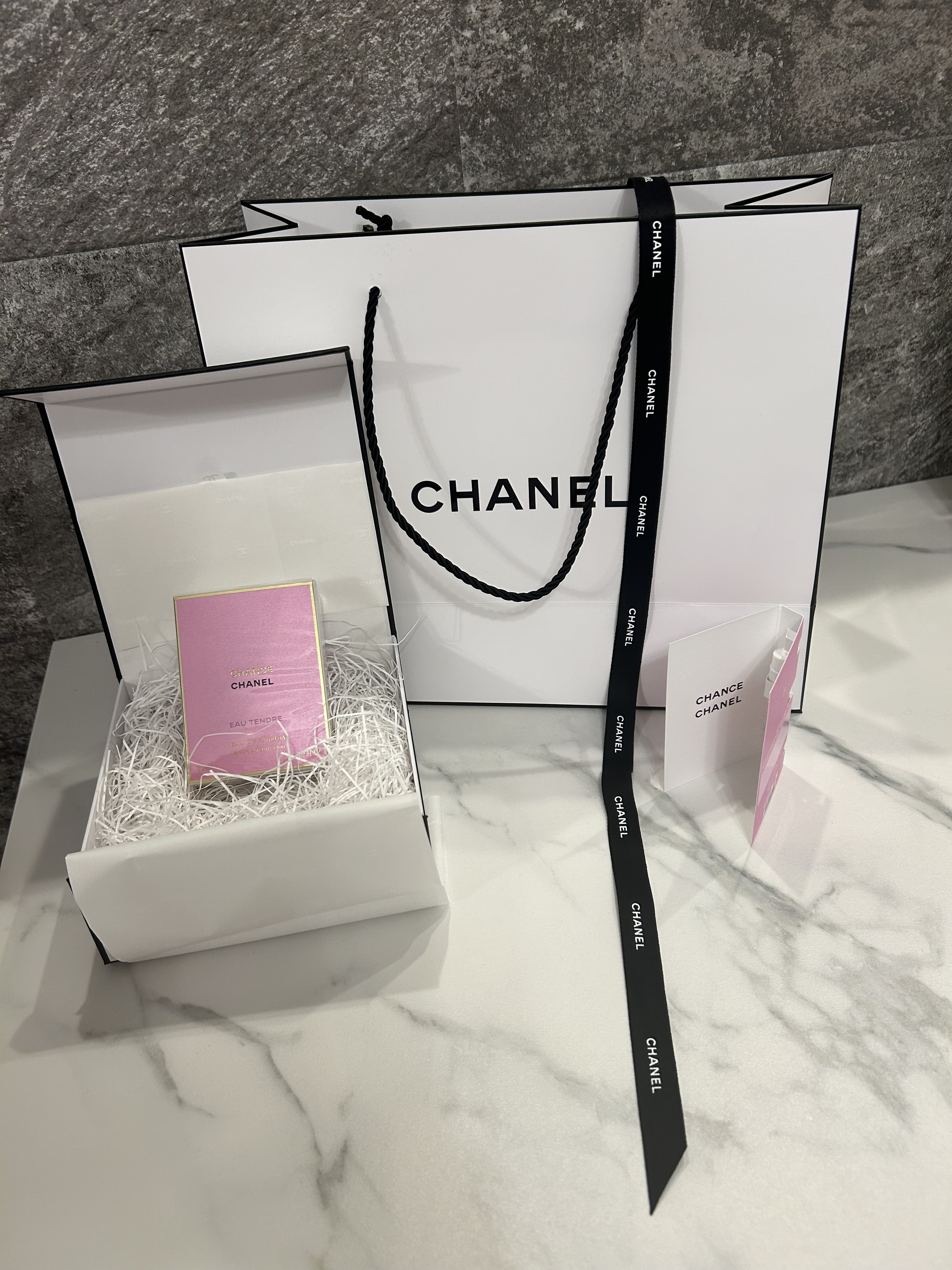 チャンス オー タンドゥル オードゥ トワレット(ヴァポリザター) 35ml/CHANEL/香水(レディース)を使ったクチコミ（2枚目）